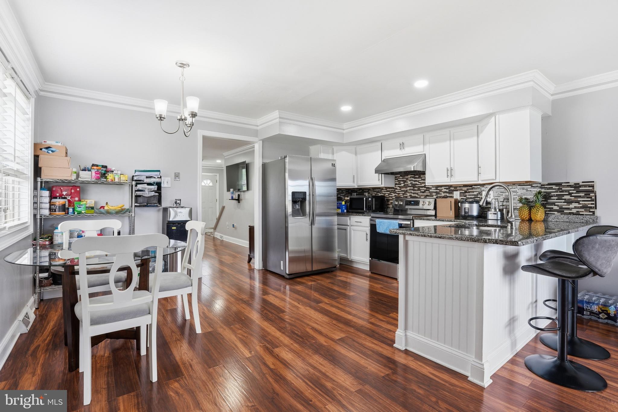 HUNTER CREST - Residential Income