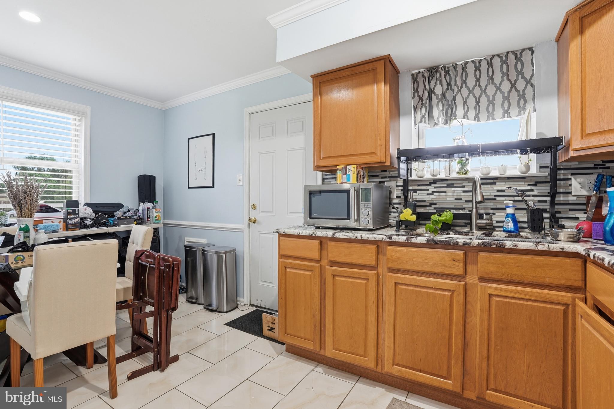 HUNTER CREST - Residential Income