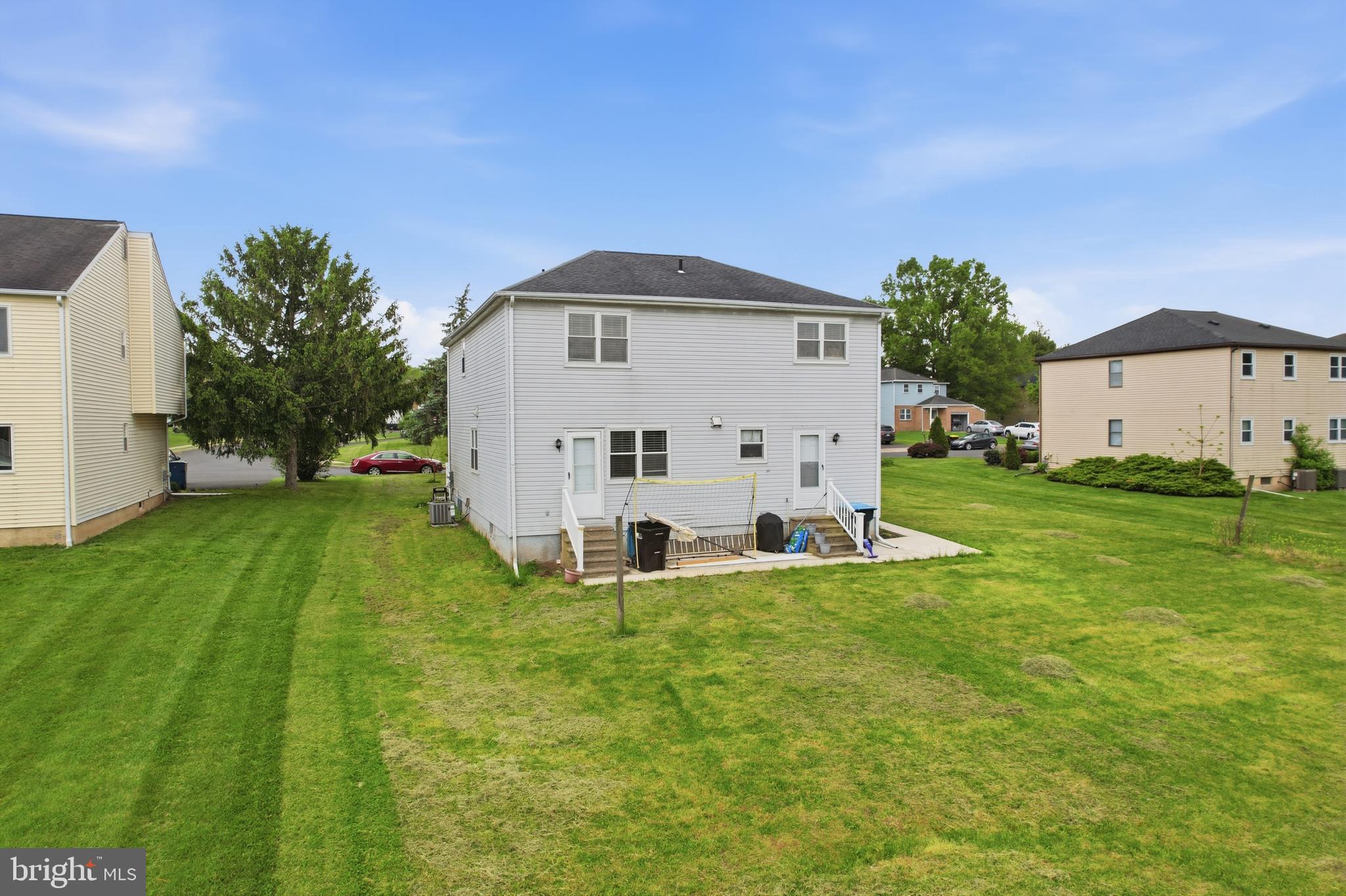 HUNTER CREST - Residential Income