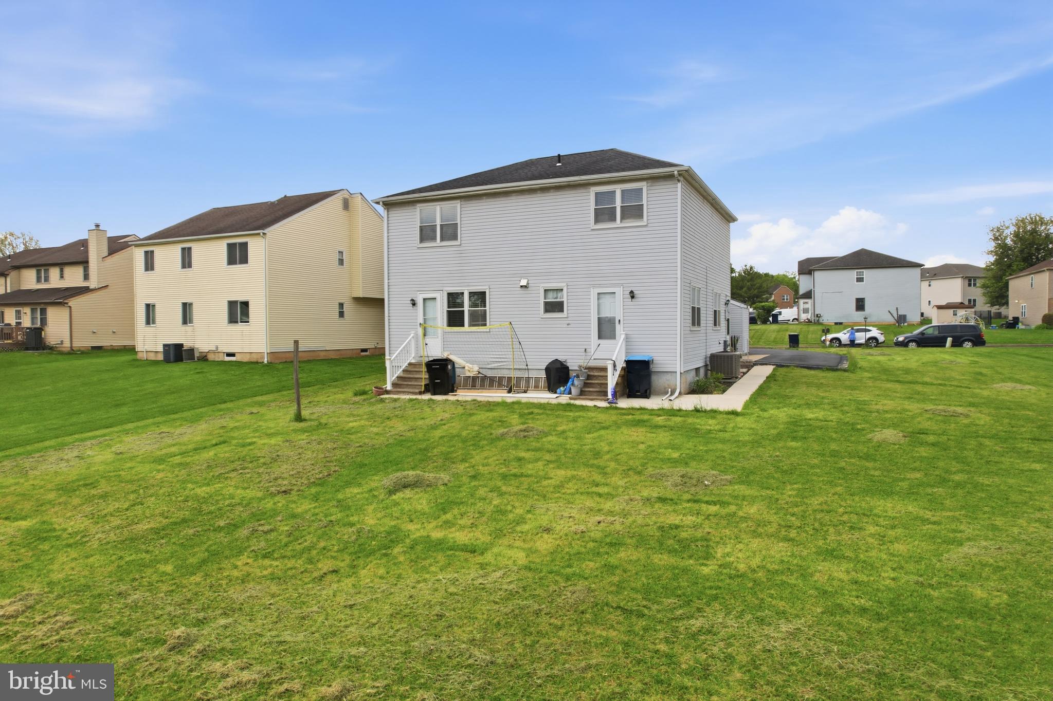 HUNTER CREST - Residential Income