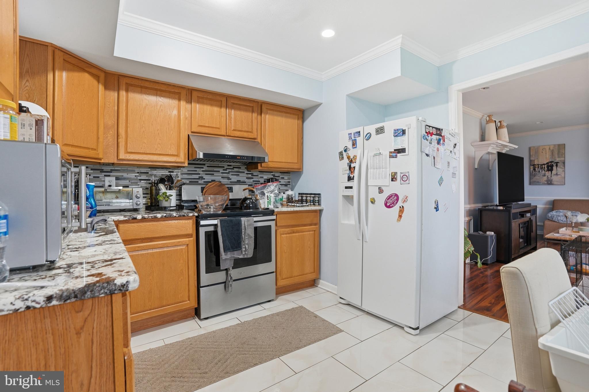 HUNTER CREST - Residential Income