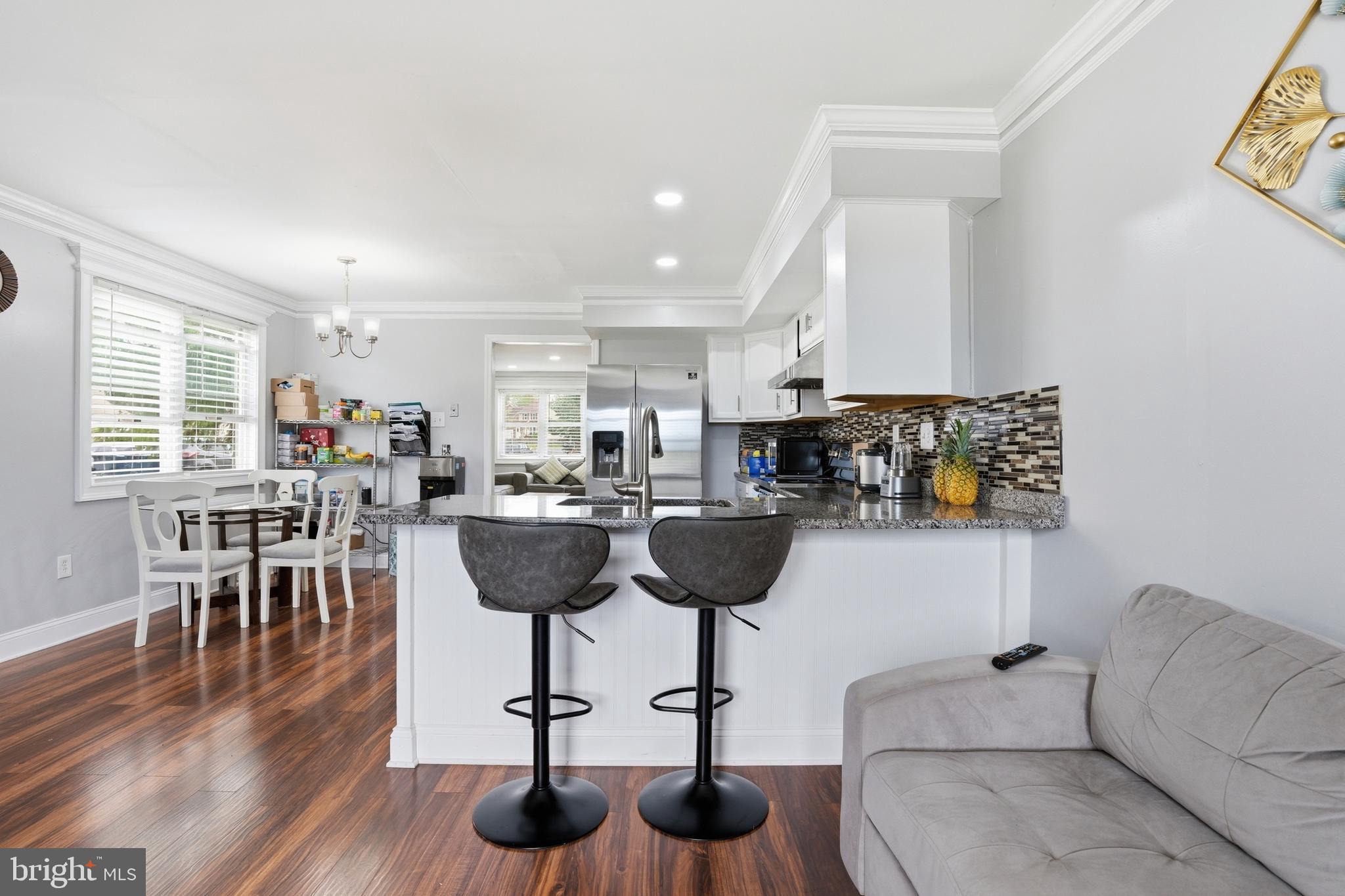 HUNTER CREST - Residential Income