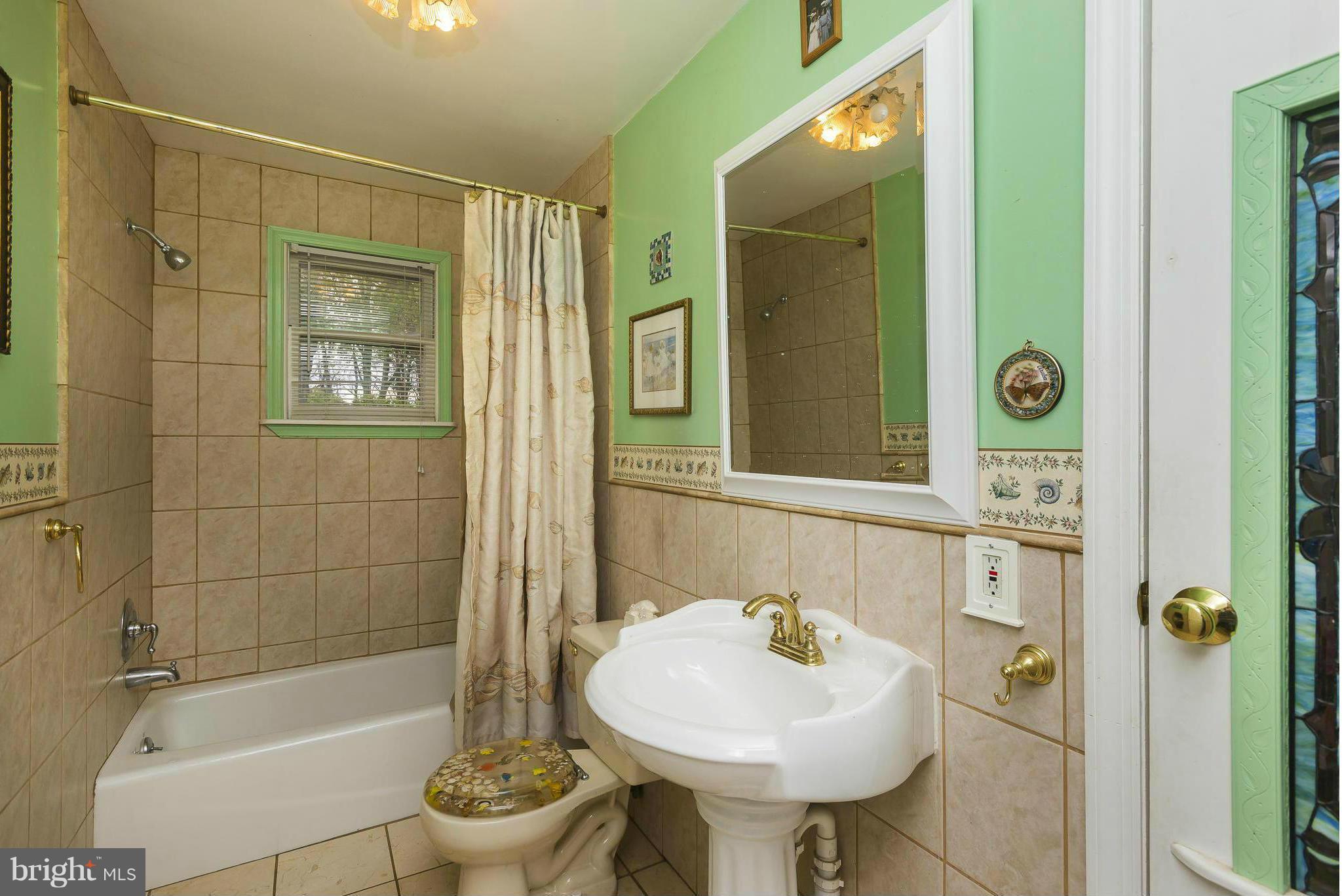 MOUNT HEBRON - Residential