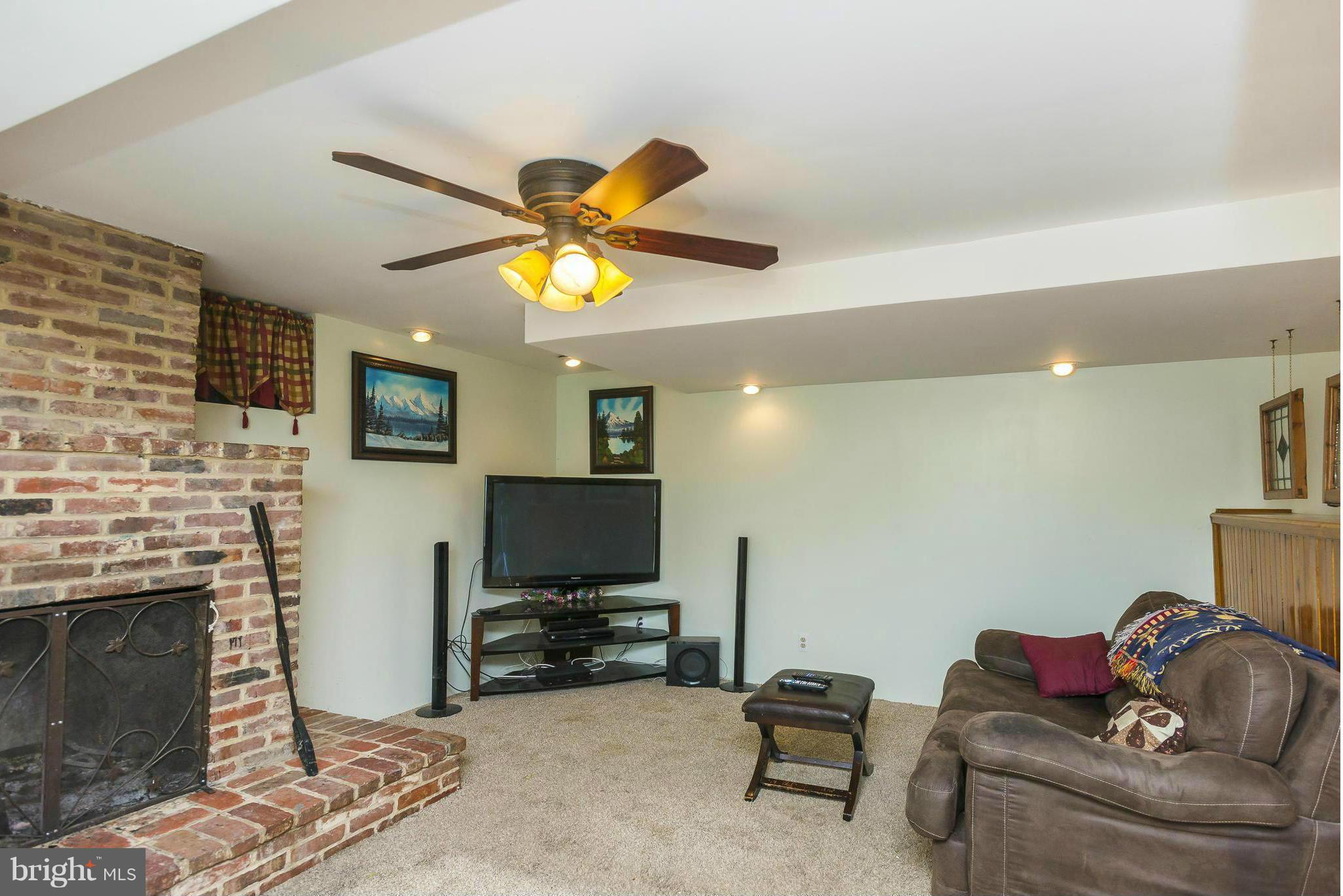 MOUNT HEBRON - Residential