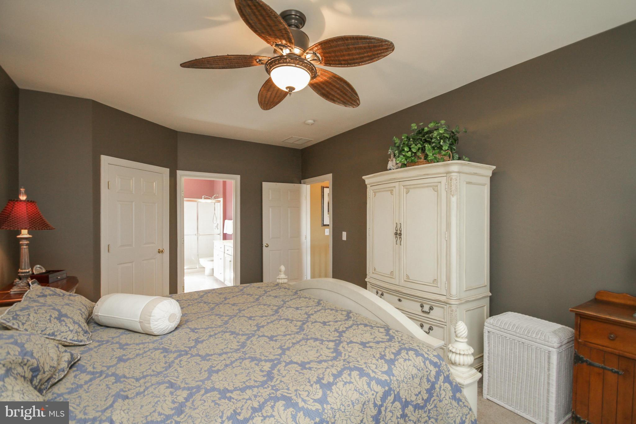 THE WOODS AT WARRENTON - Residential