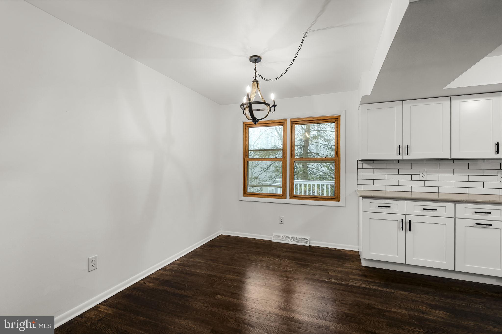 LOWER WINDSOR TWP - Residential