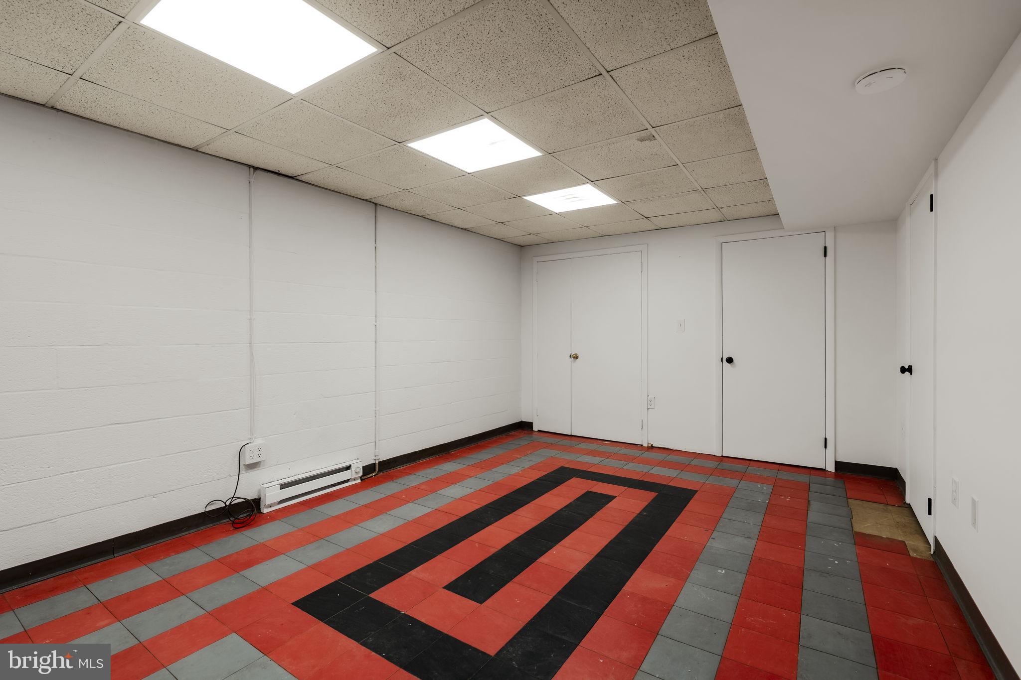 LOWER WINDSOR TWP - Residential