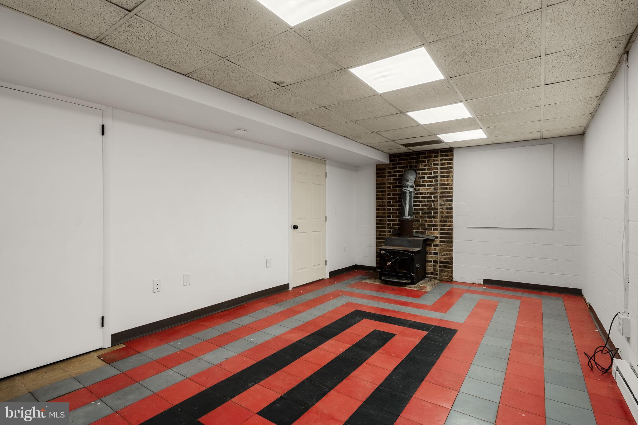 LOWER WINDSOR TWP - Residential