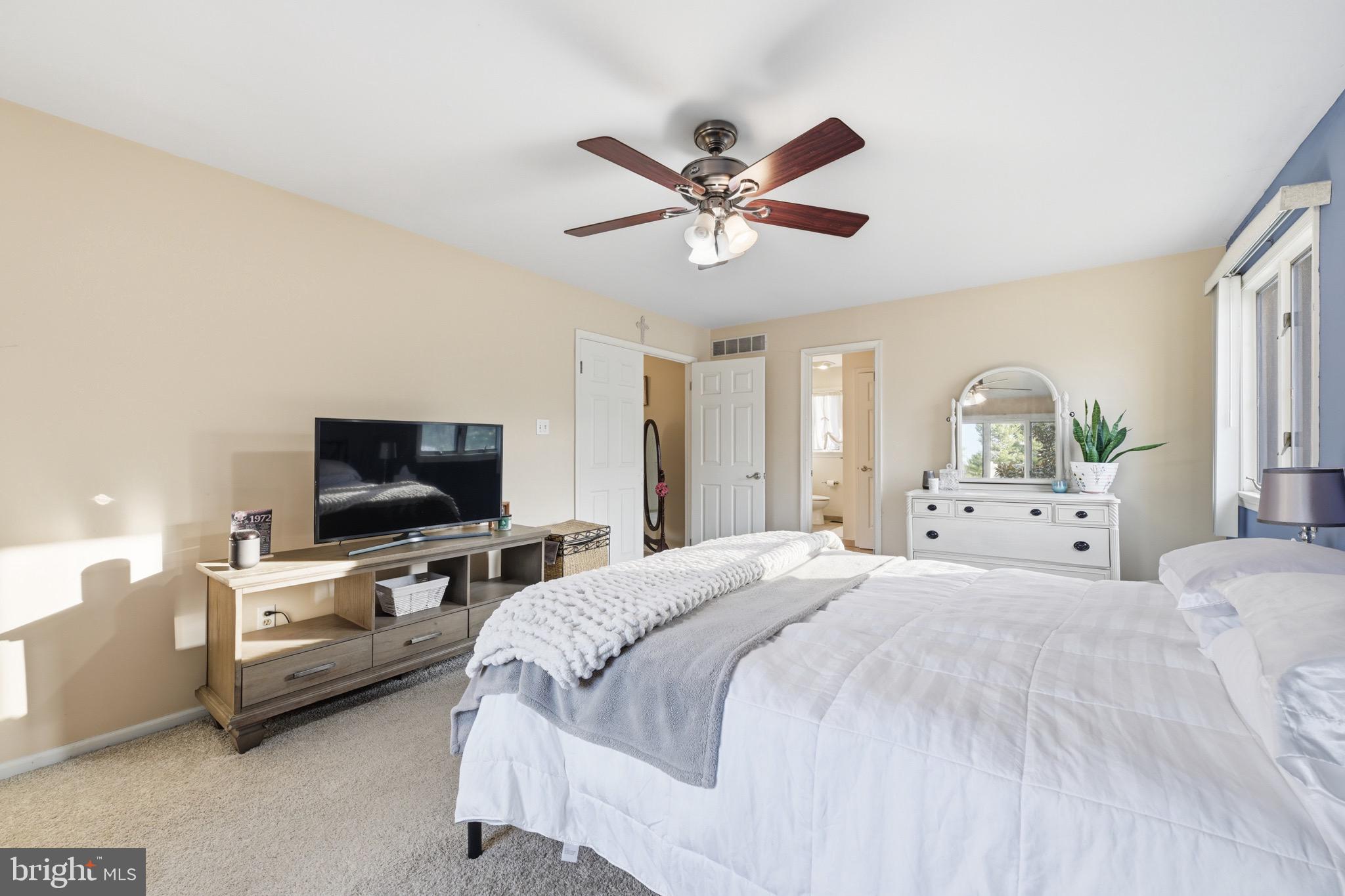 THE WOODLANDS - Residential