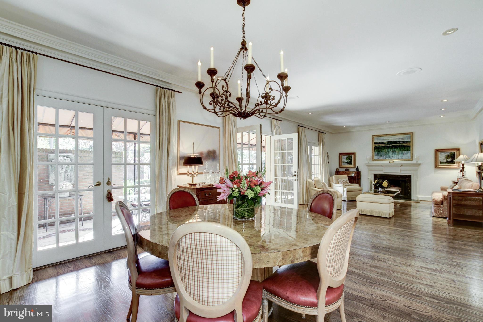 GEORGETOWN - Residential