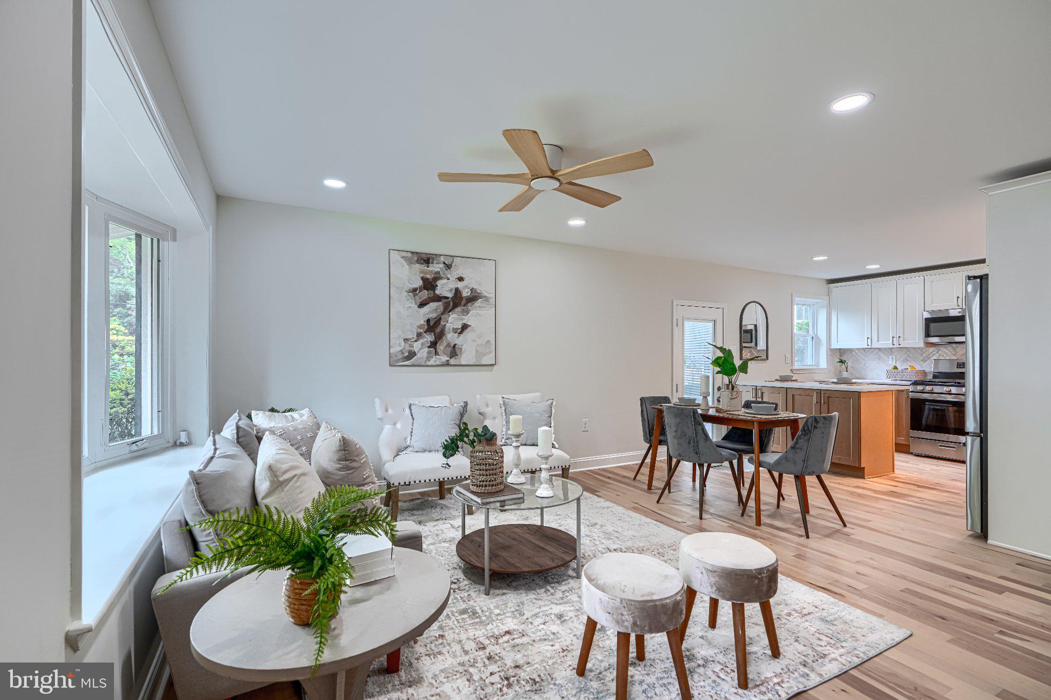11305 MAPLEVIEW DRIVE