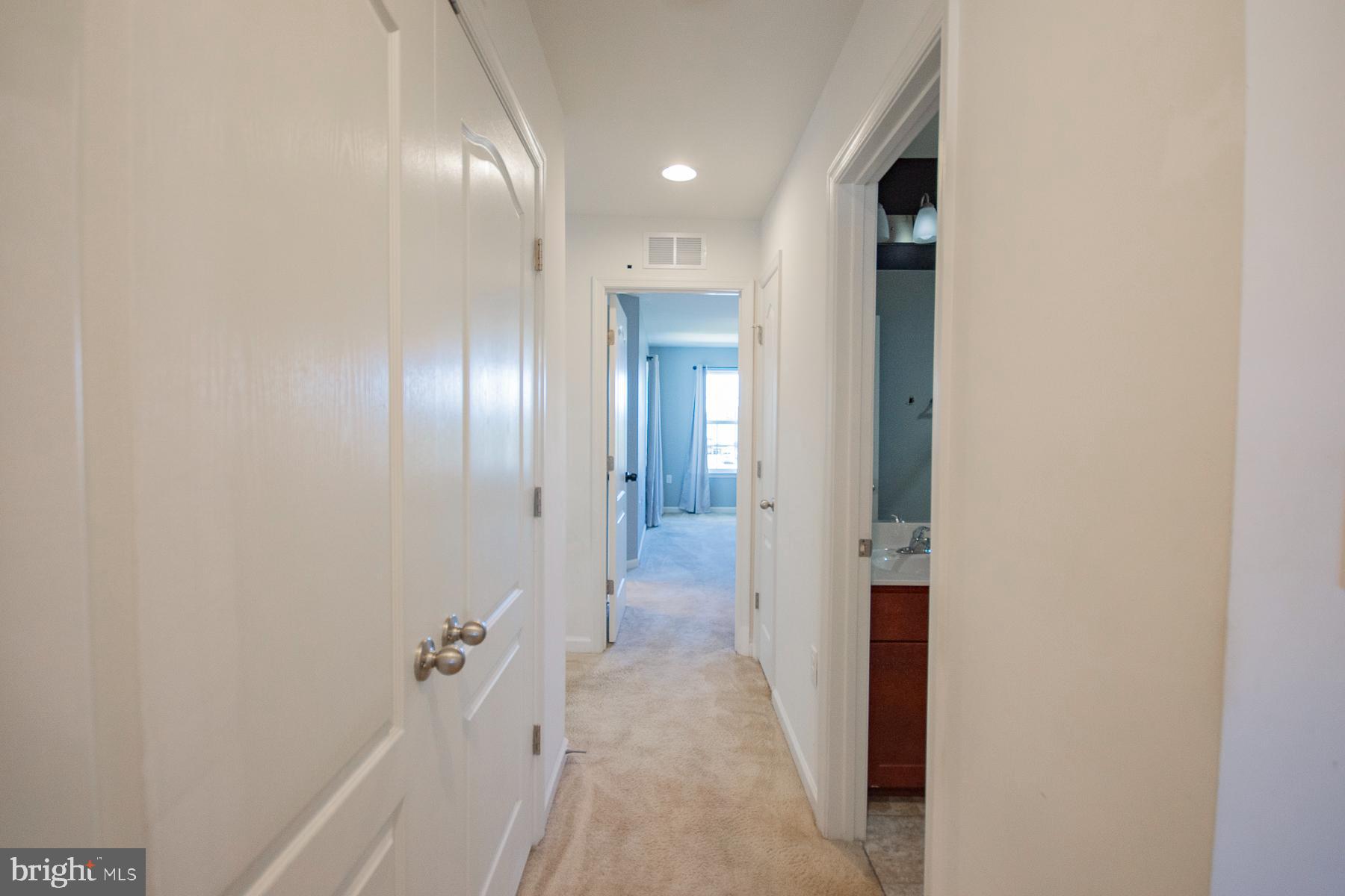 RIVERSIDE VILLAGES - Residential