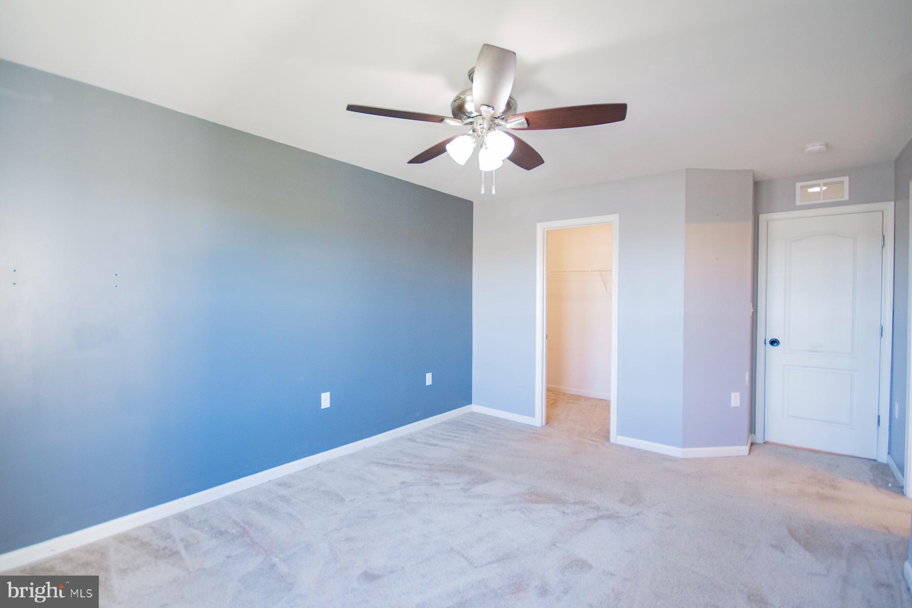 RIVERSIDE VILLAGES - Residential