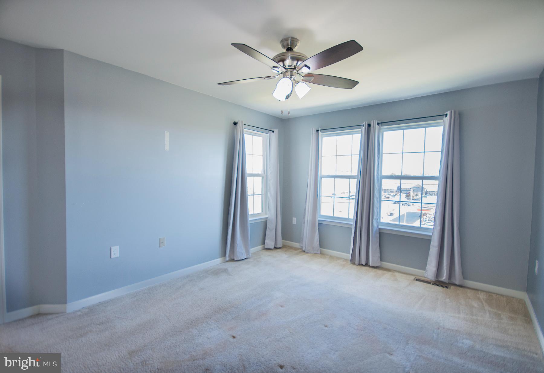 RIVERSIDE VILLAGES - Residential