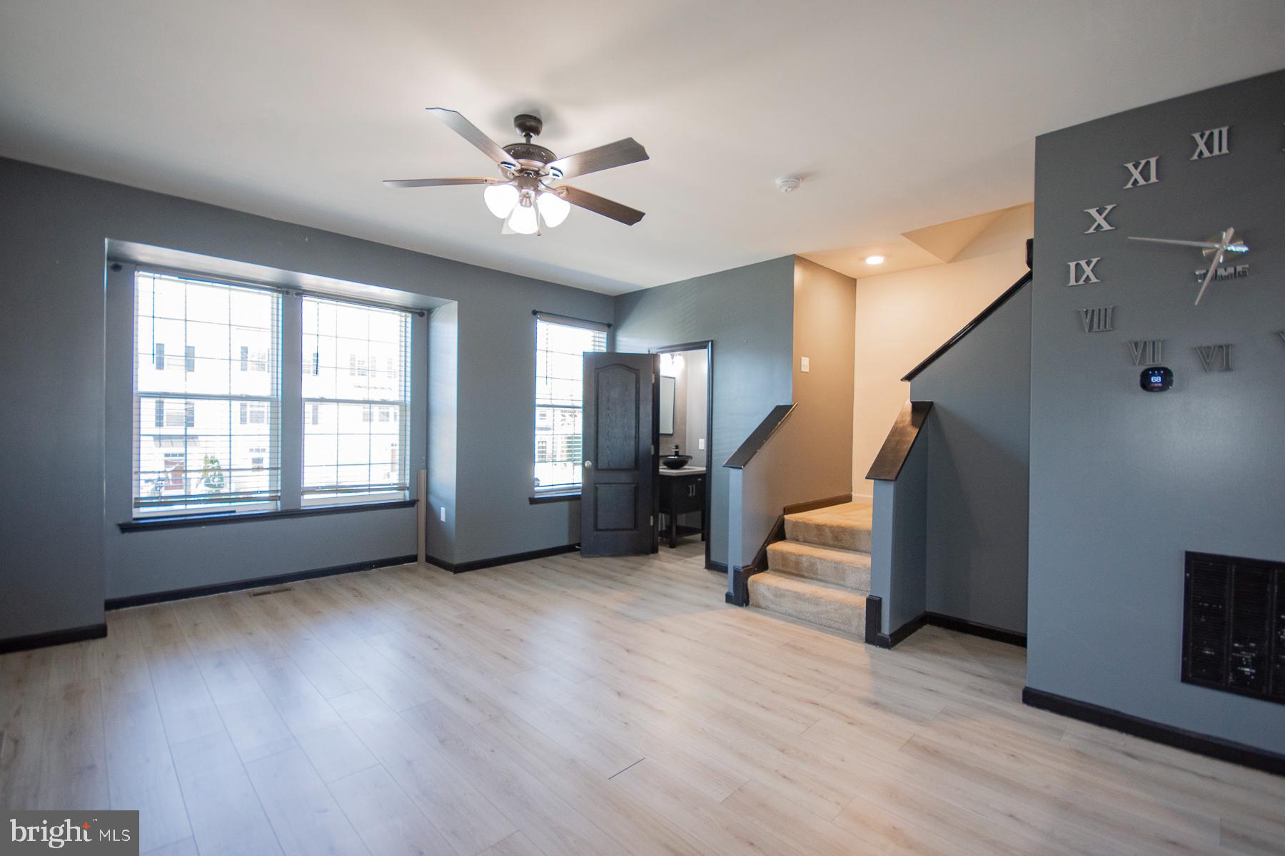 RIVERSIDE VILLAGES - Residential