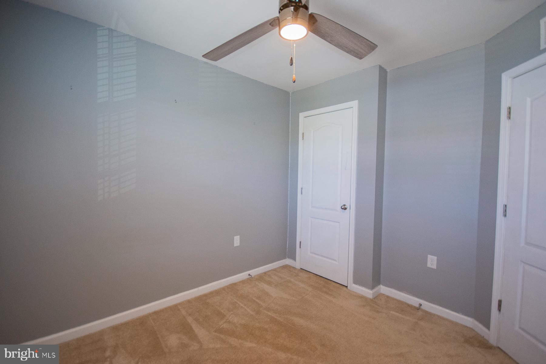 RIVERSIDE VILLAGES - Residential