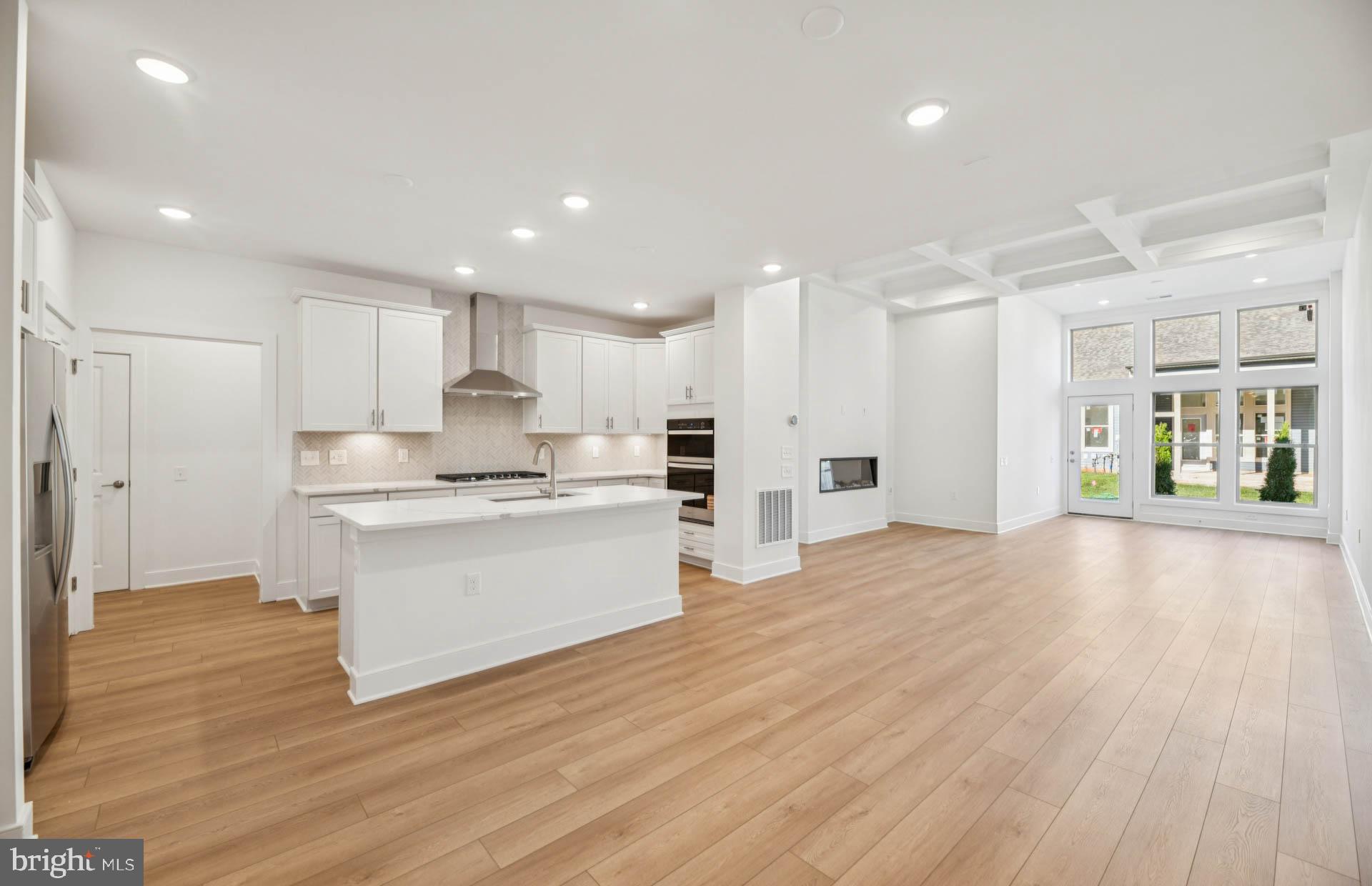 HEATHCOTE VILLAGE - Residential