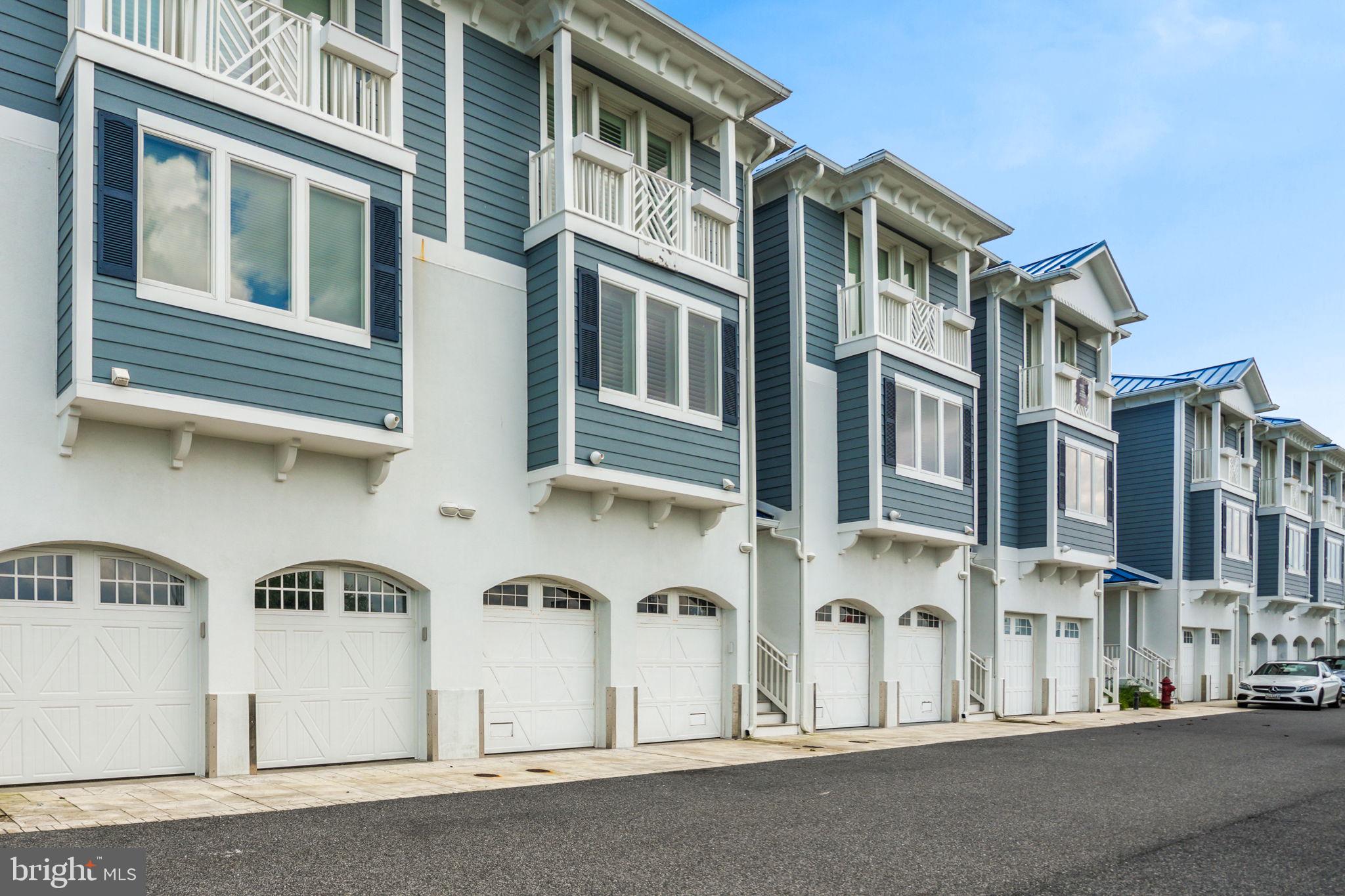 13000 MARINA VIEW LANE 27