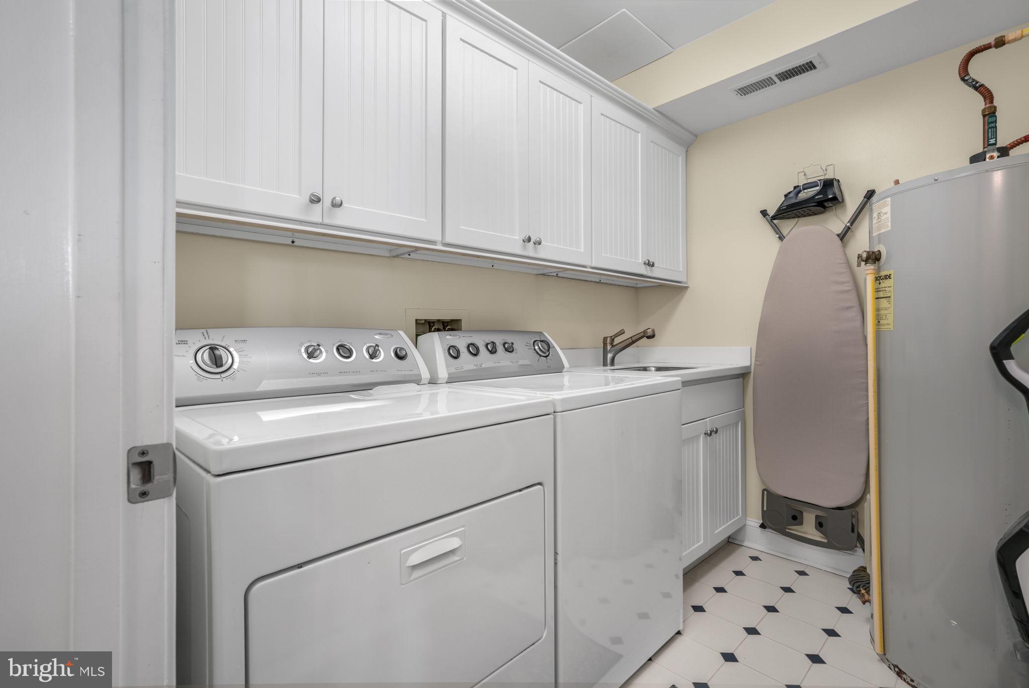 ESTATES AT INLET ISLE - Residential