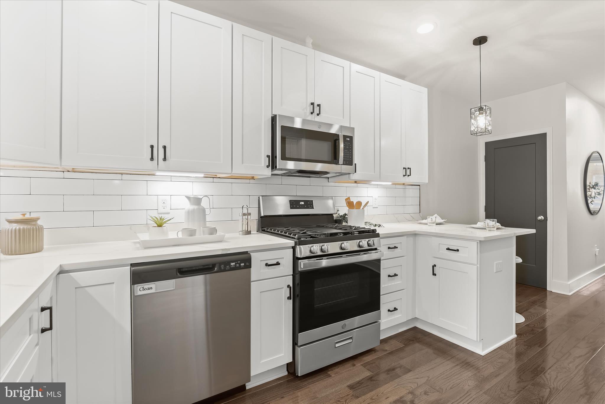 CANTON - Residential