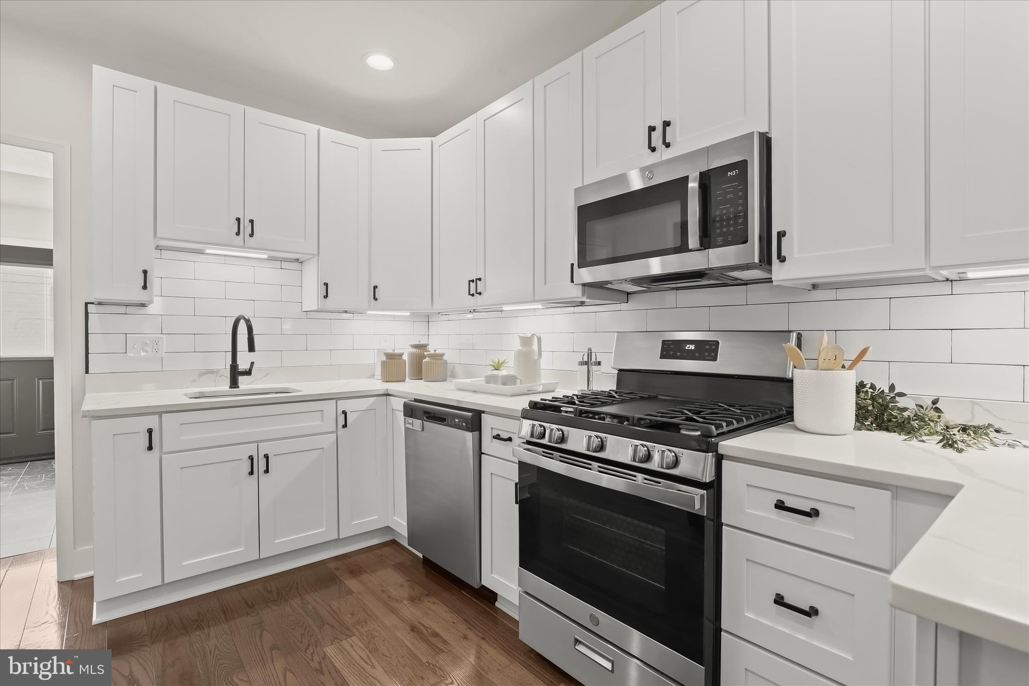 CANTON - Residential