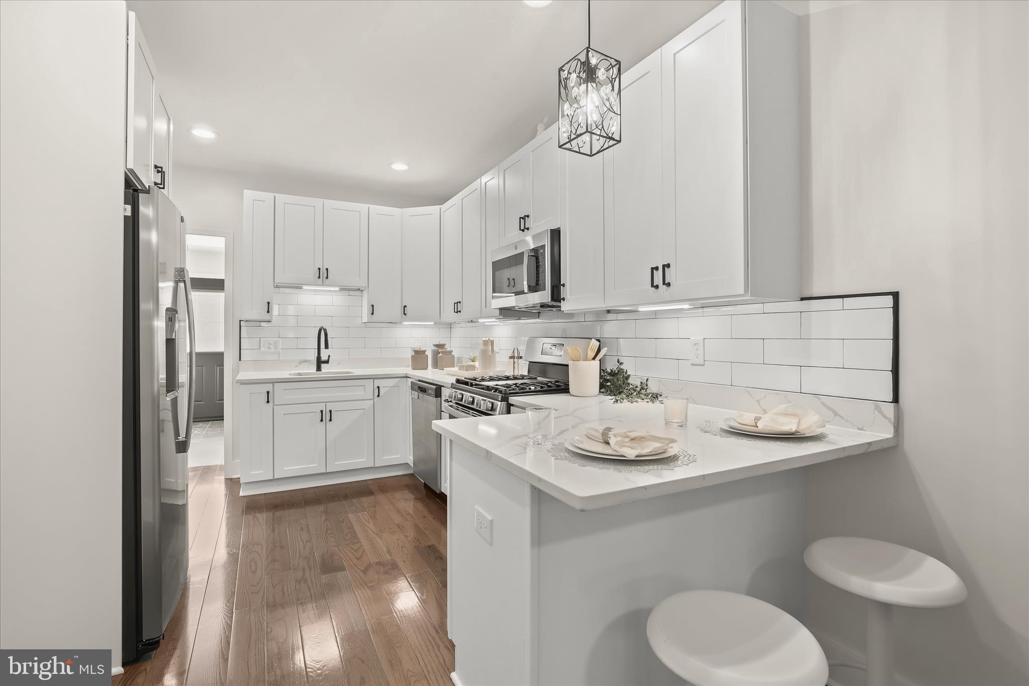 CANTON - Residential