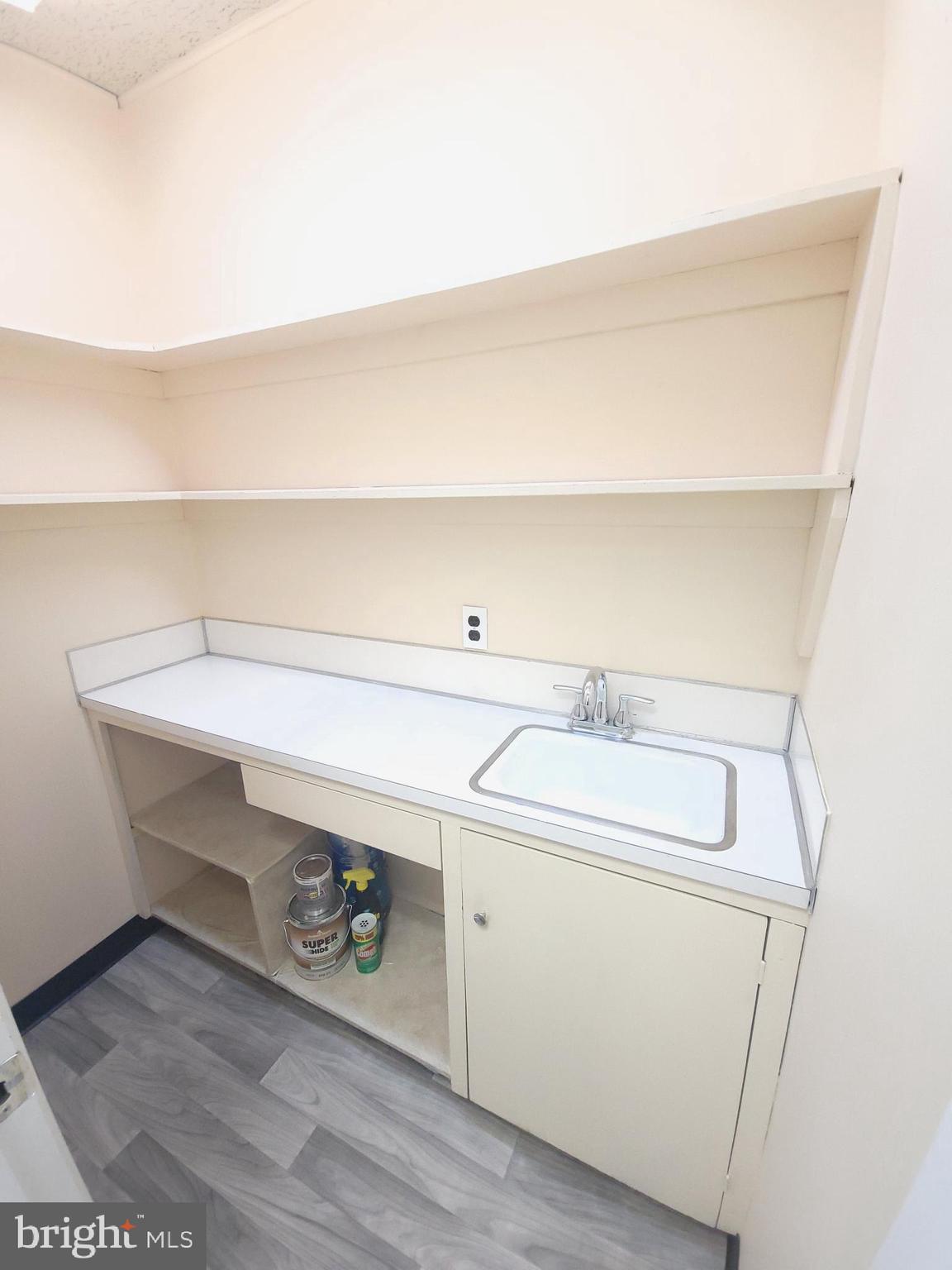 BALA - Commercial Lease