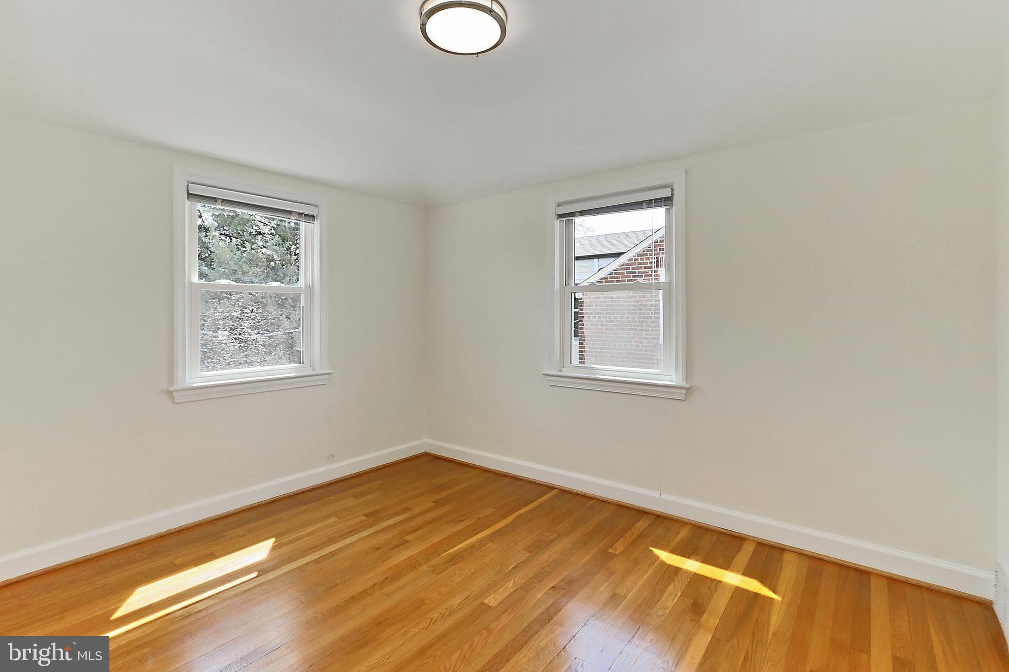 GLEBE MANOR - Residential