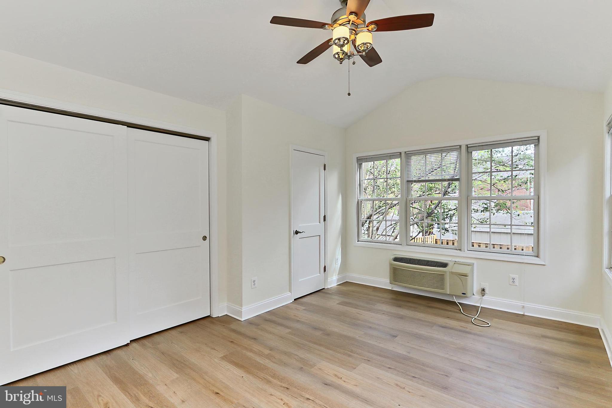 GLEBE MANOR - Residential