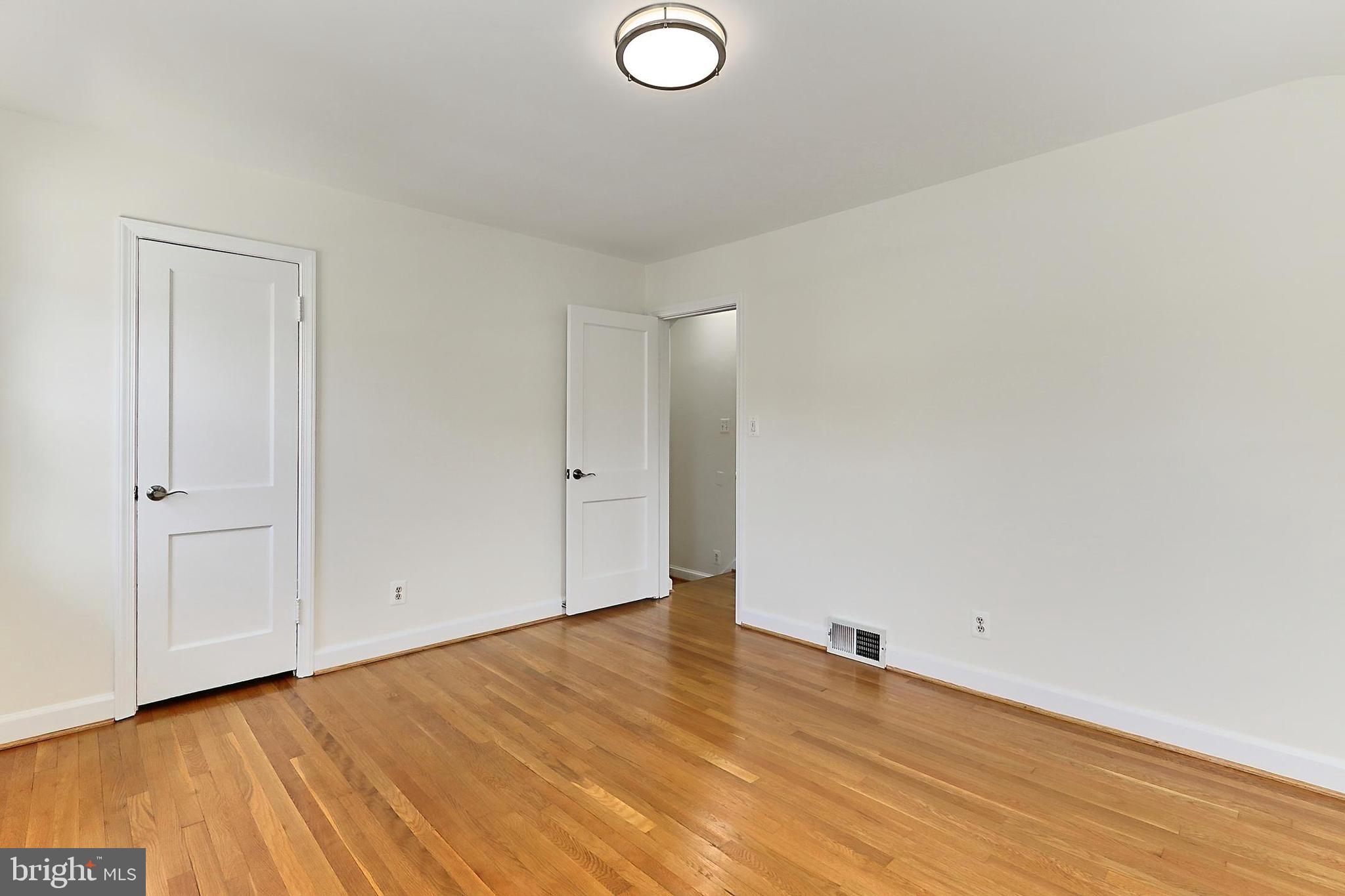 GLEBE MANOR - Residential