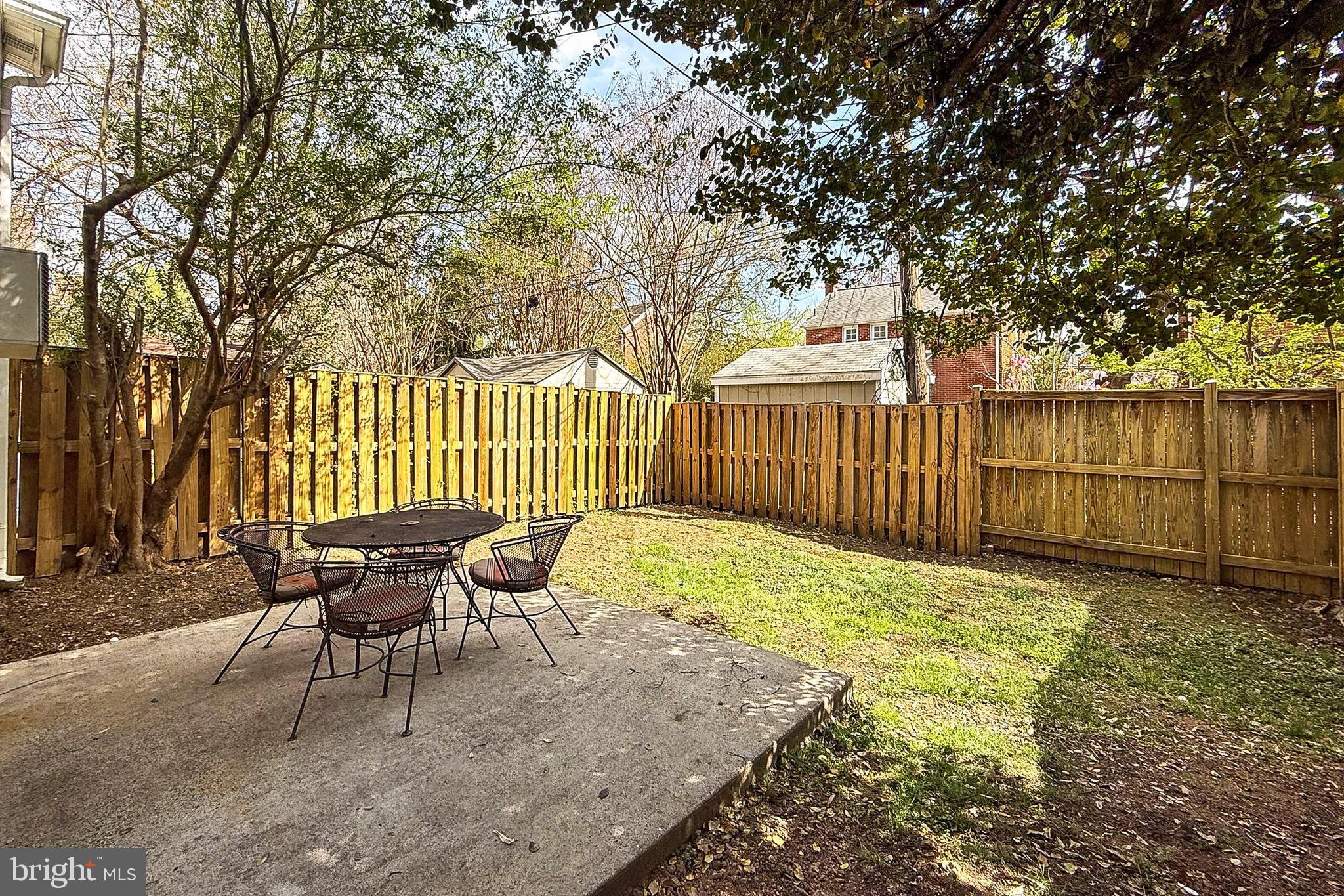 GLEBE MANOR - Residential