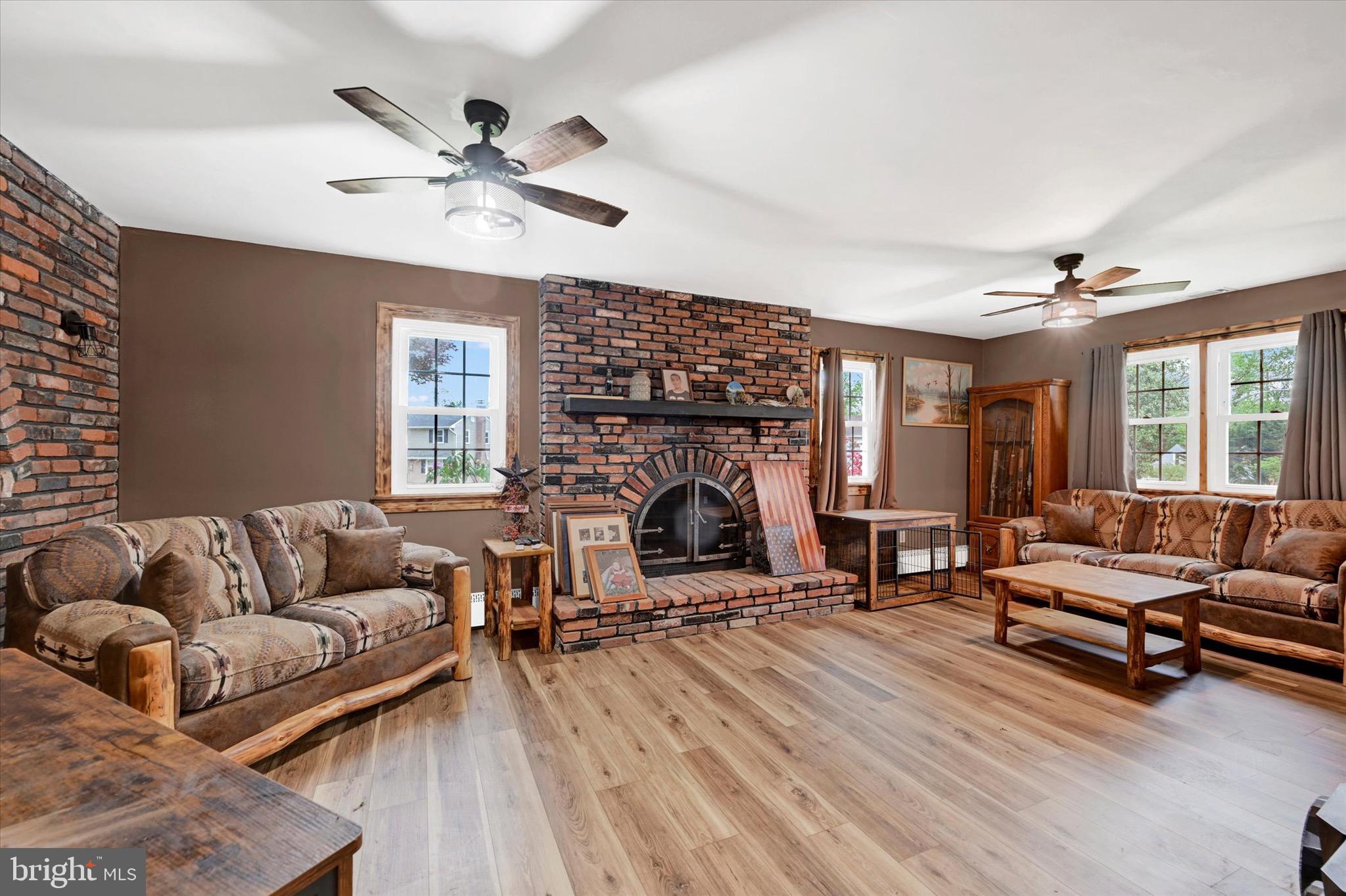 WYNNEWOOD - Residential