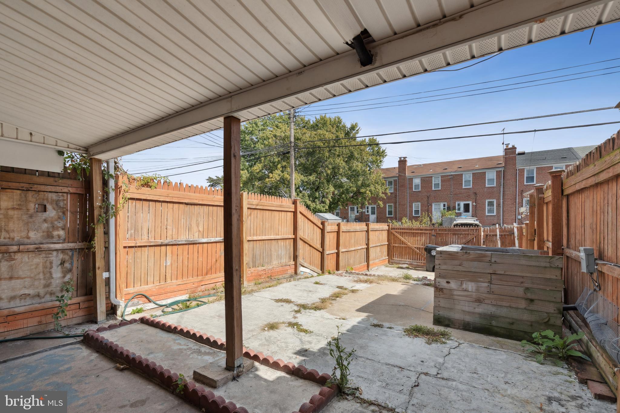 NORTH POINT VILLAGE - Residential