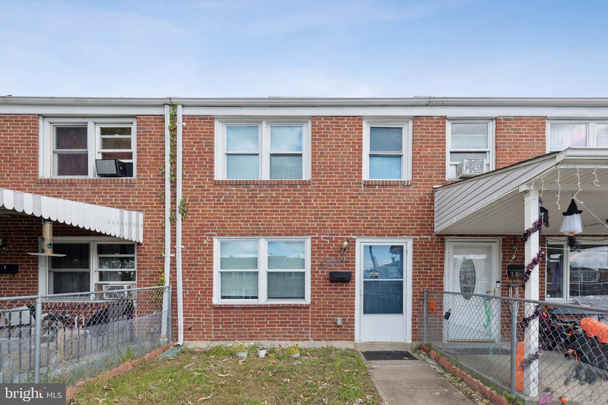 NORTH POINT VILLAGE - Residential