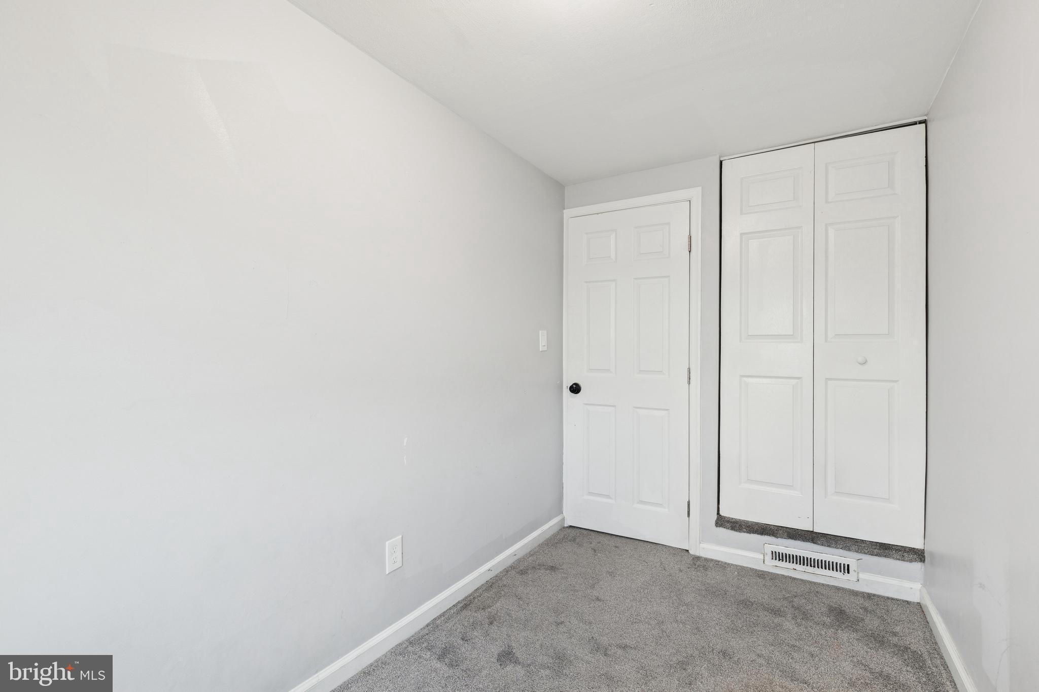 NORTH POINT VILLAGE - Residential