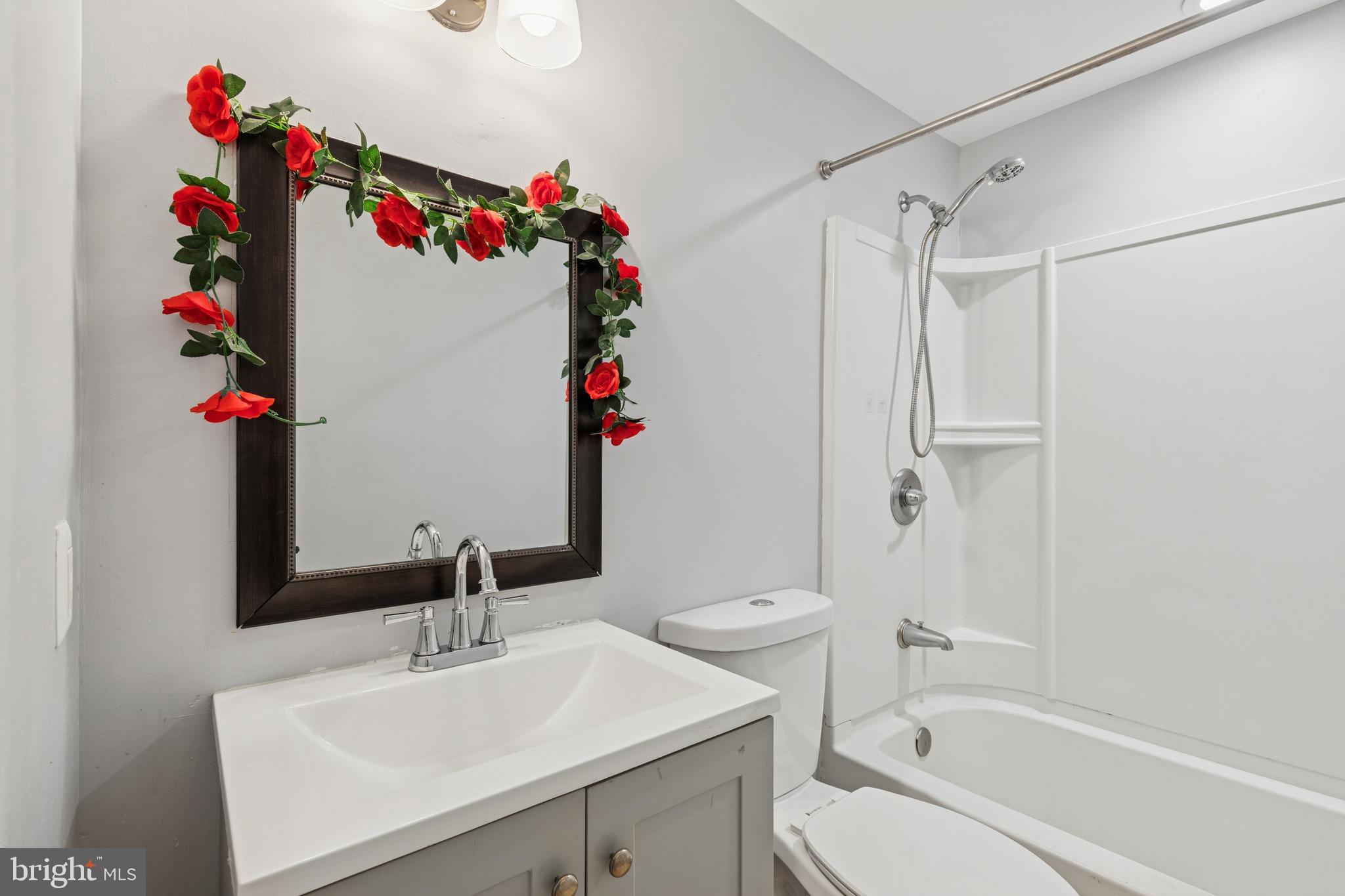 NORTH POINT VILLAGE - Residential