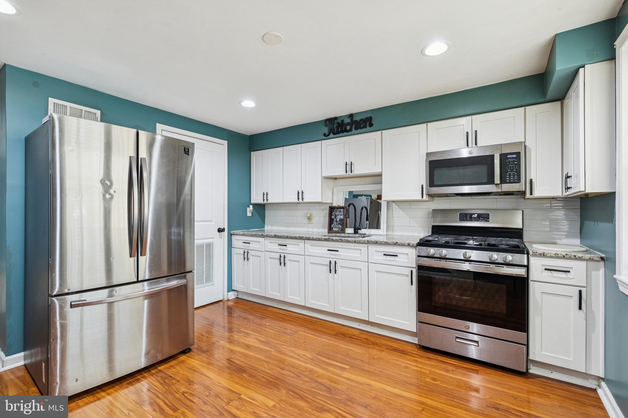 NORTH POINT VILLAGE - Residential