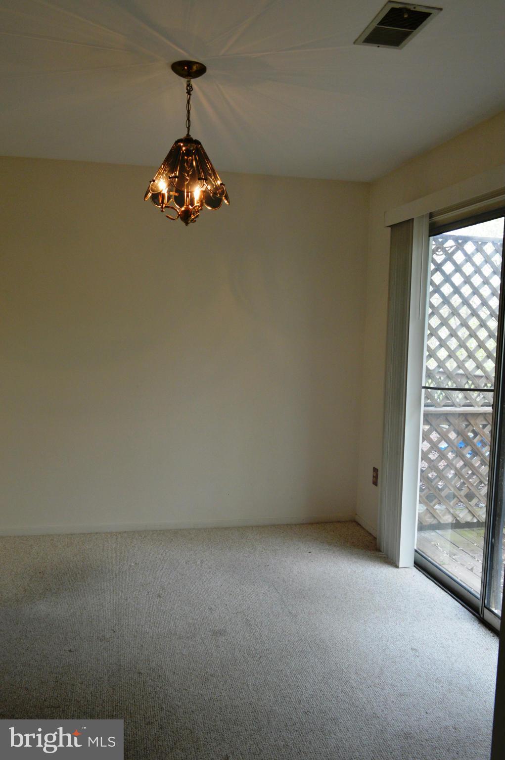 LEXINGTON RUN - Residential