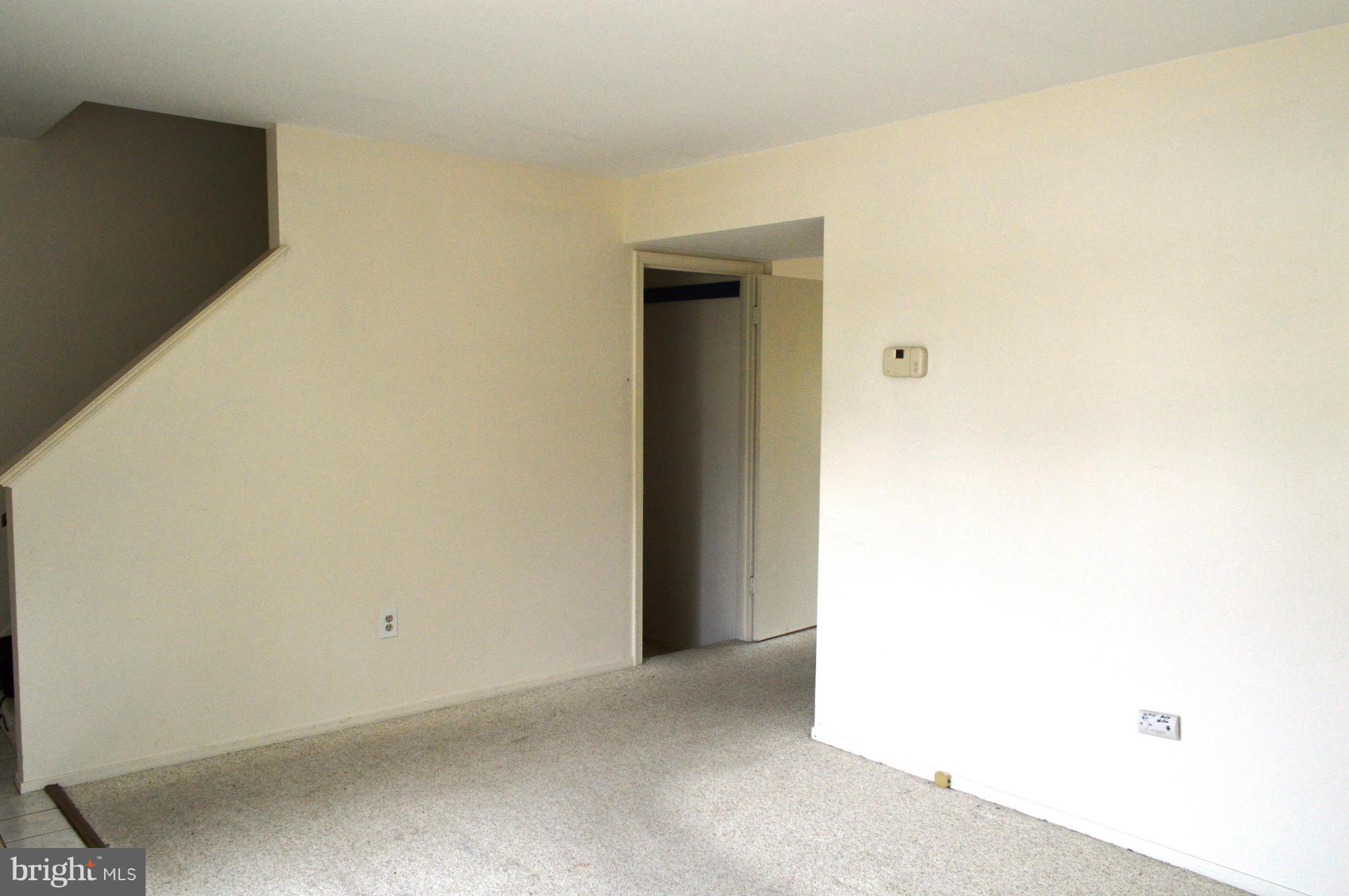 LEXINGTON RUN - Residential