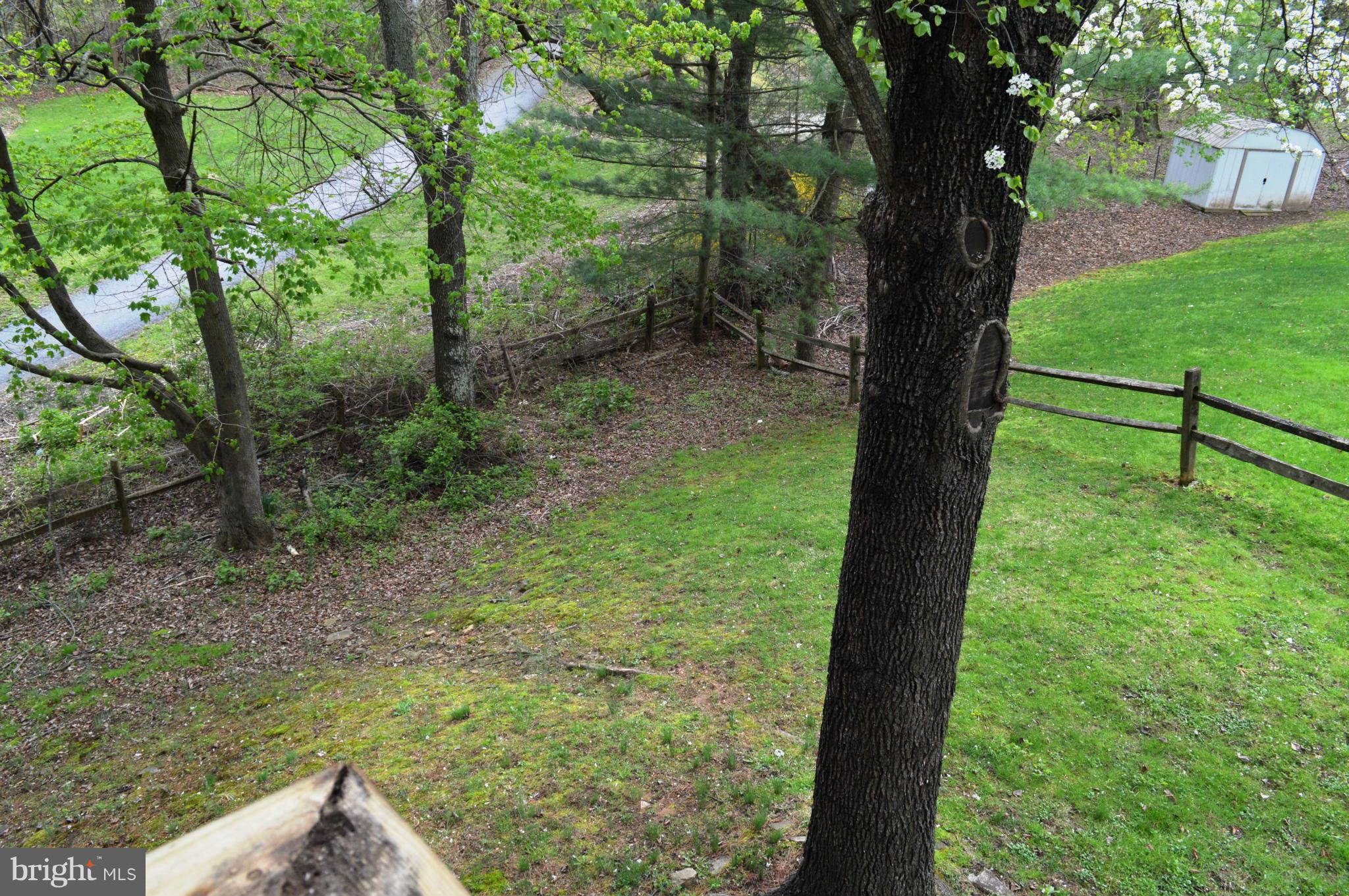 LEXINGTON RUN - Residential