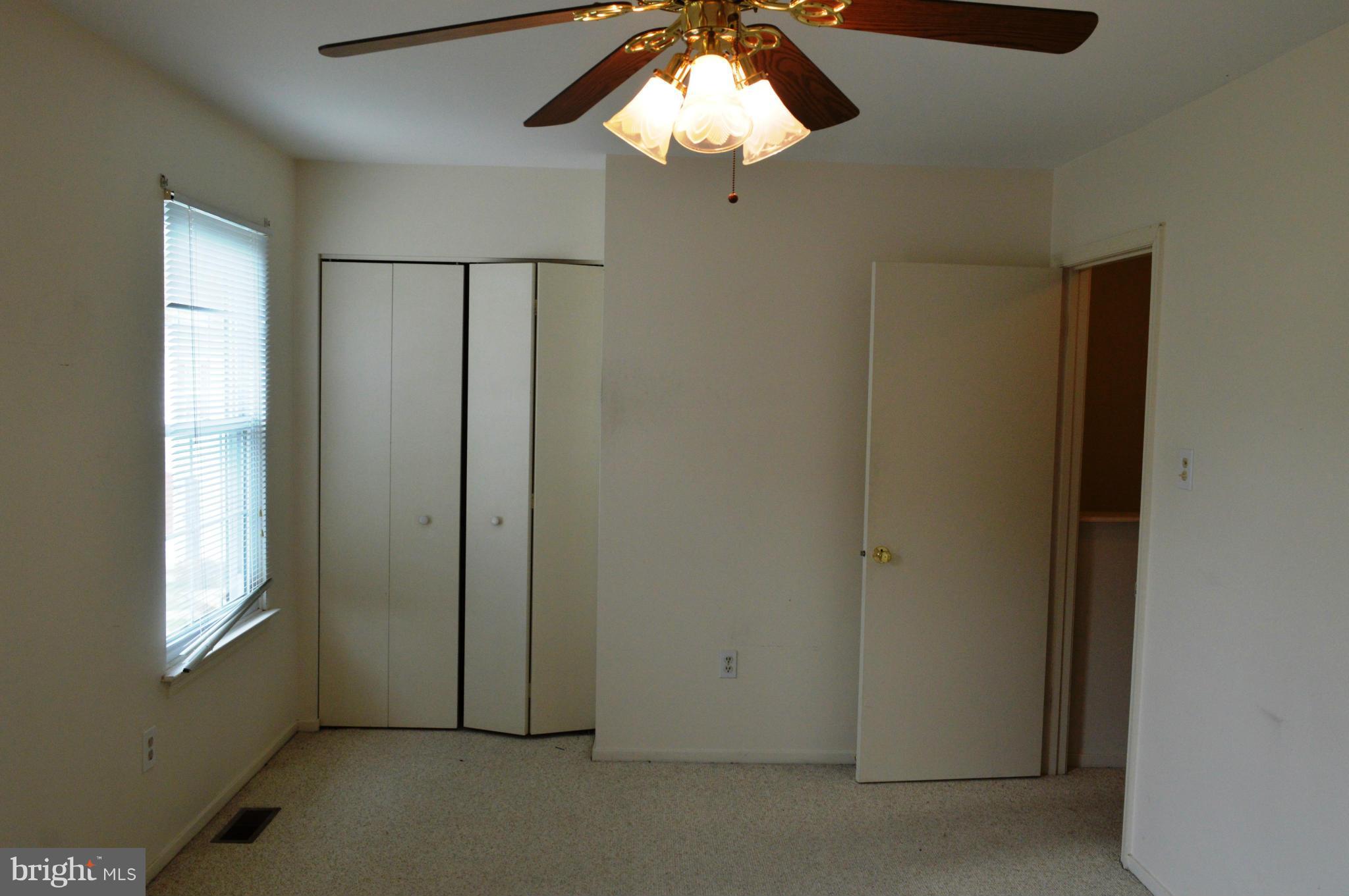 LEXINGTON RUN - Residential