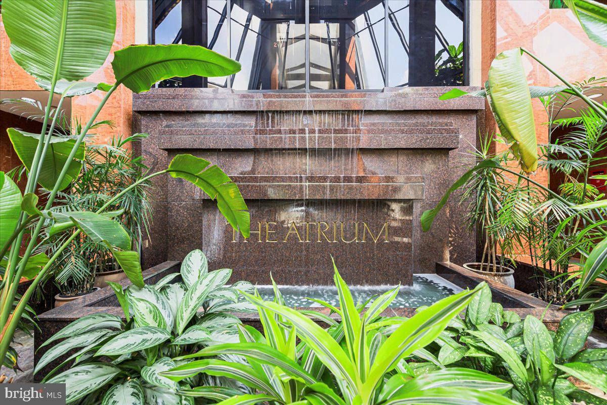 ROSSLYN - Residential