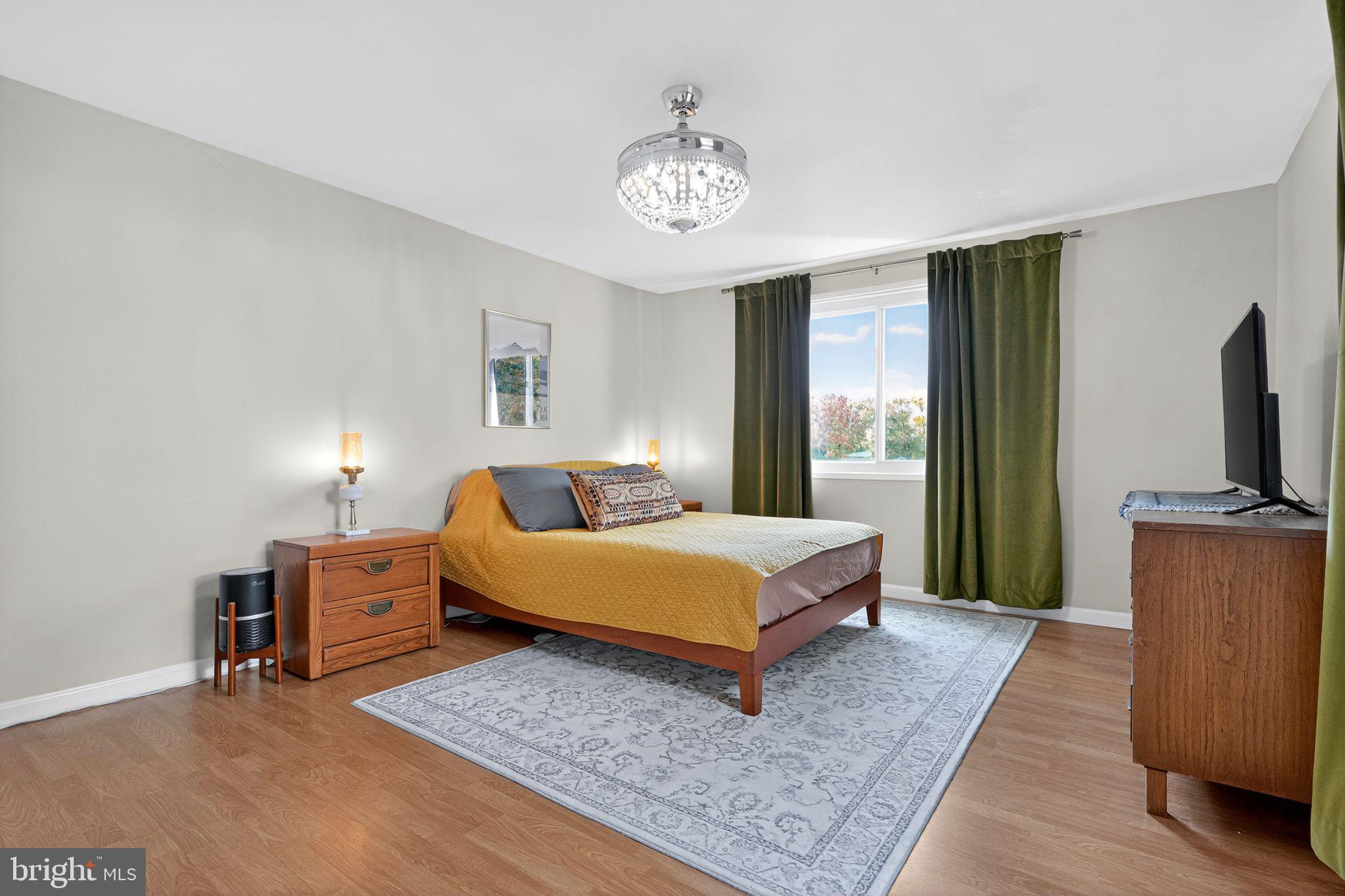 STEDWICK TOWNHOUSES - Residential