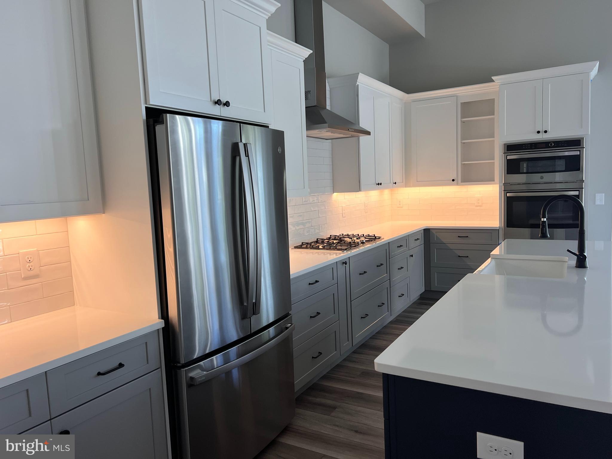 20191 SUNFLOWER DRIVE