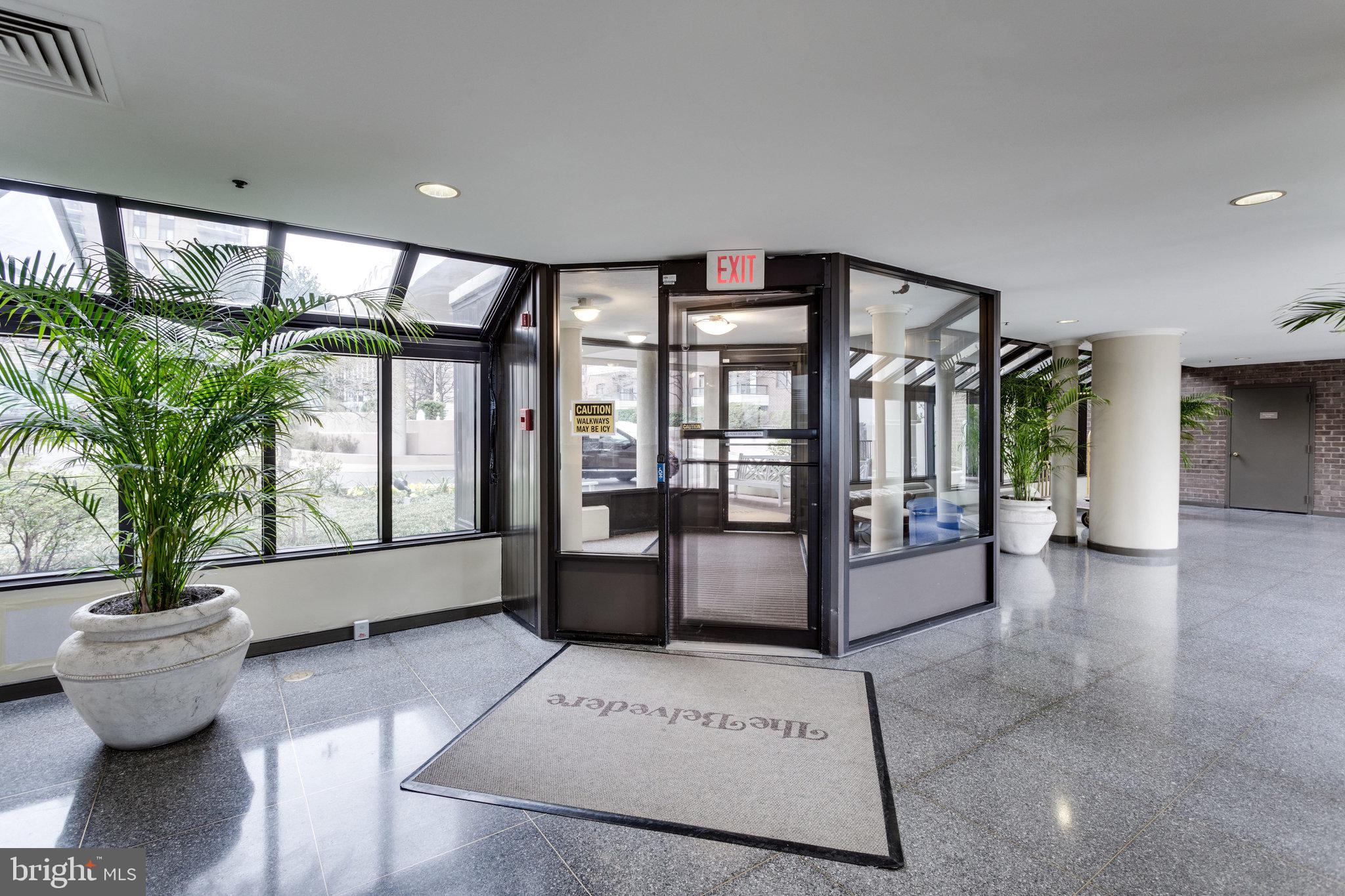 1600 N OAK STREET 810