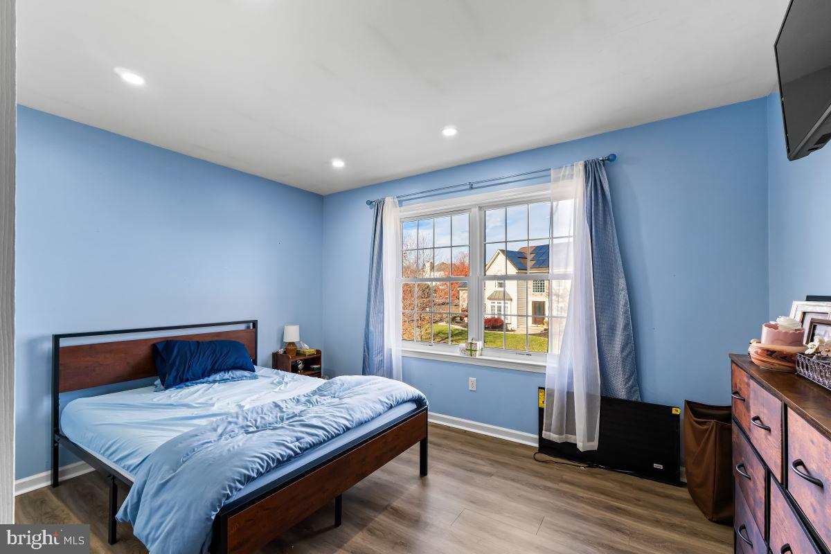 STEEPLECHASE NORTH - Residential