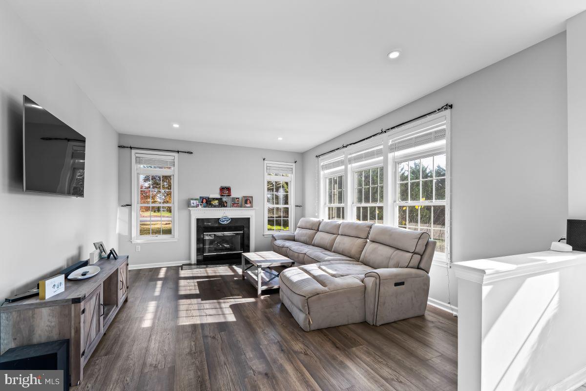 STEEPLECHASE NORTH - Residential