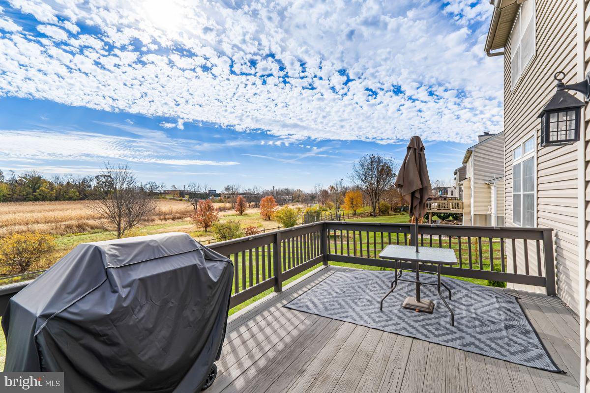 STEEPLECHASE NORTH - Residential