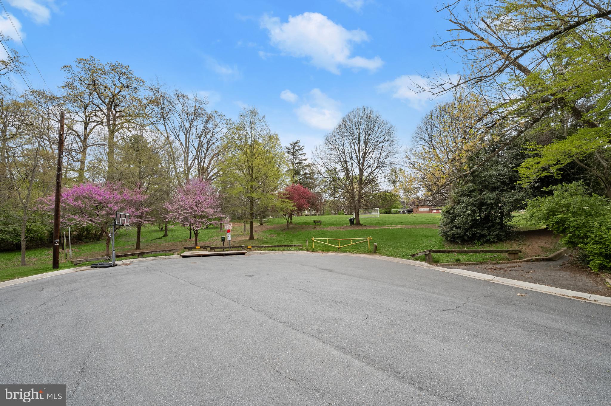 COLUMBIA FOREST - Residential