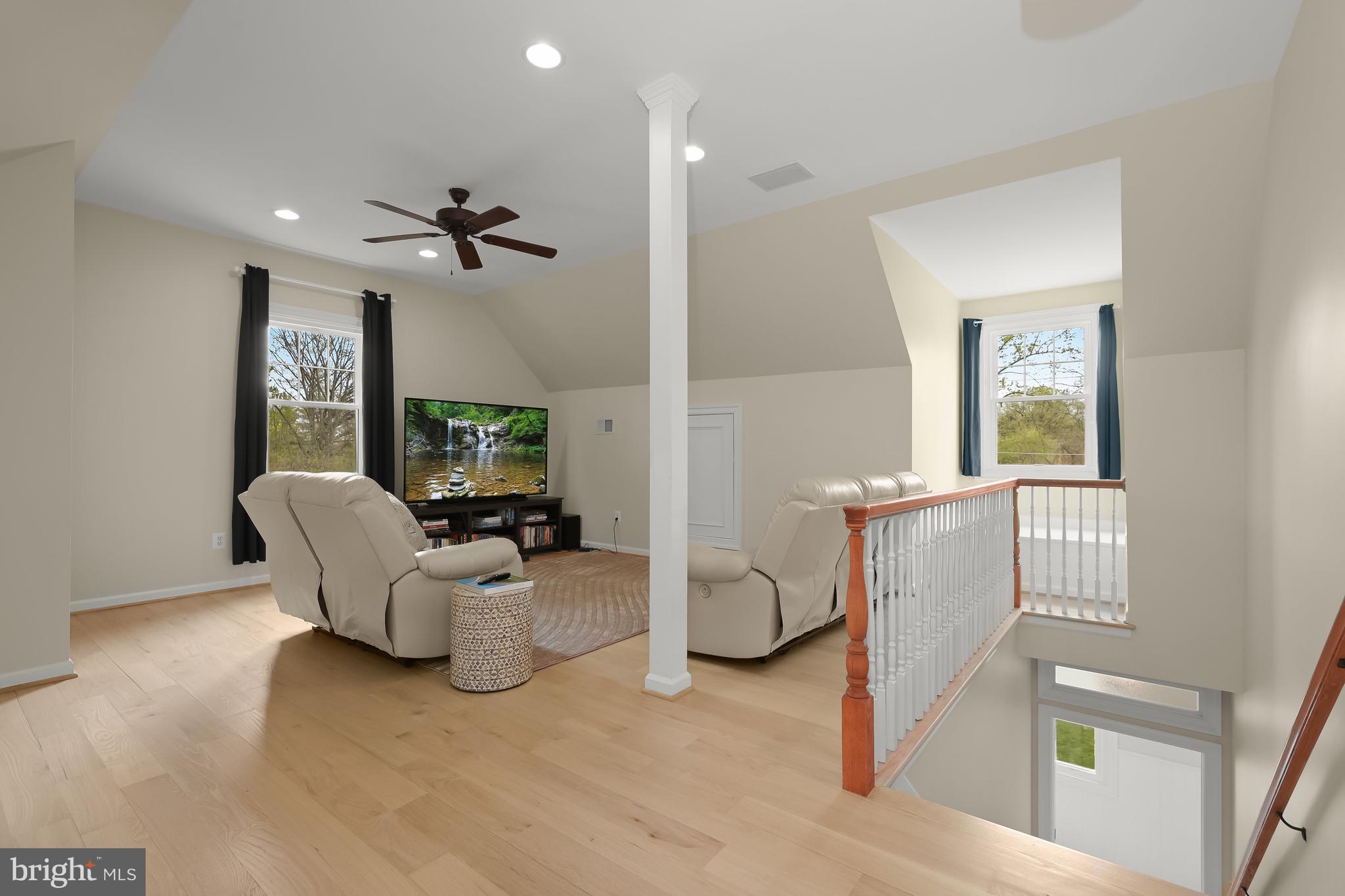 COLUMBIA FOREST - Residential